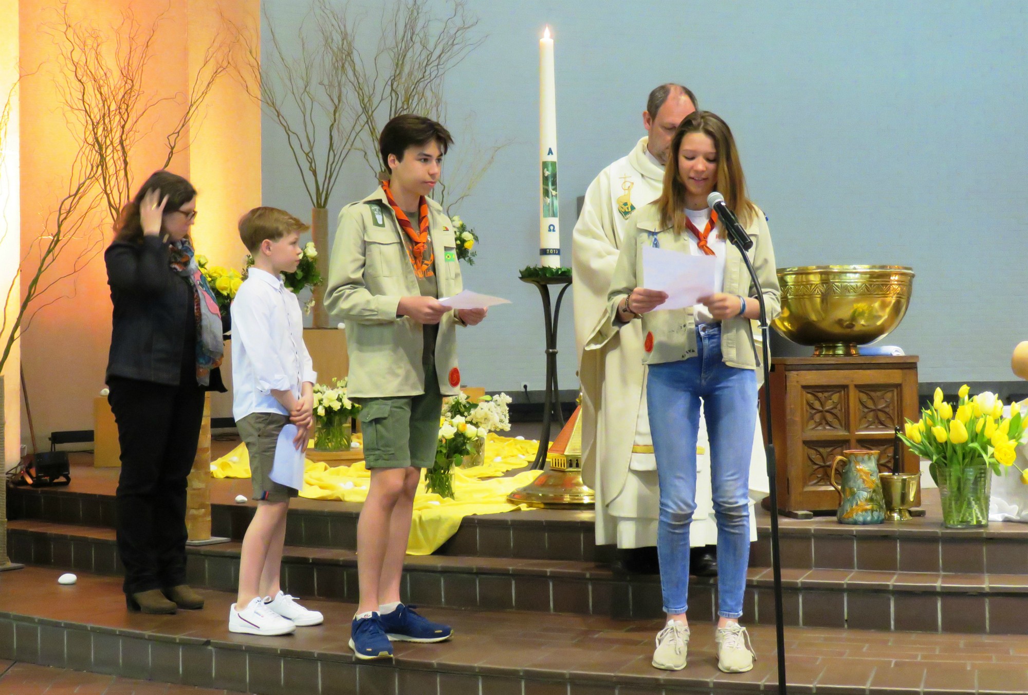 Pasen - Schuldbelijdenis door Scouts