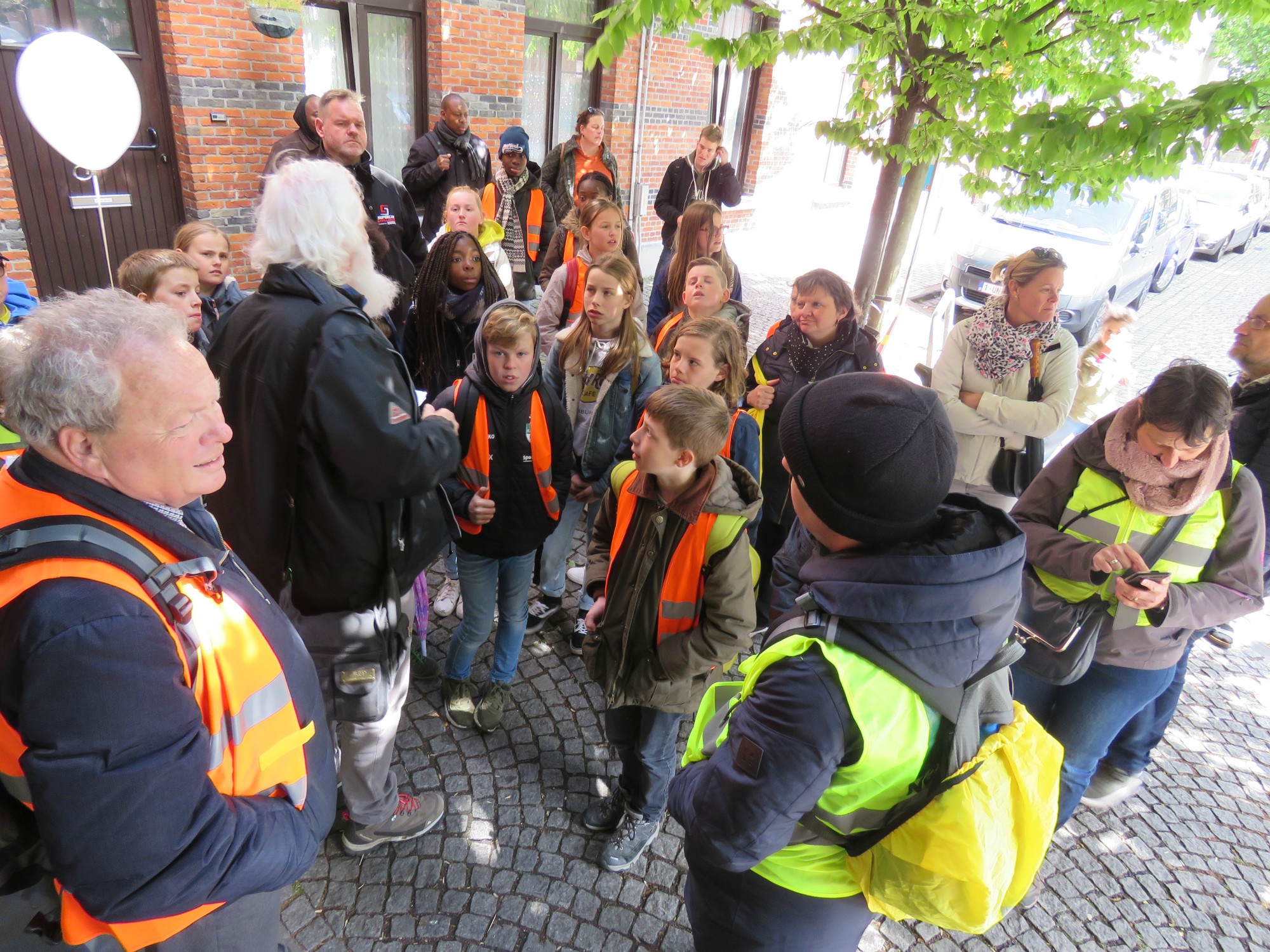 In de Handelssteeg op weg naar het Willy Vandersteenplein