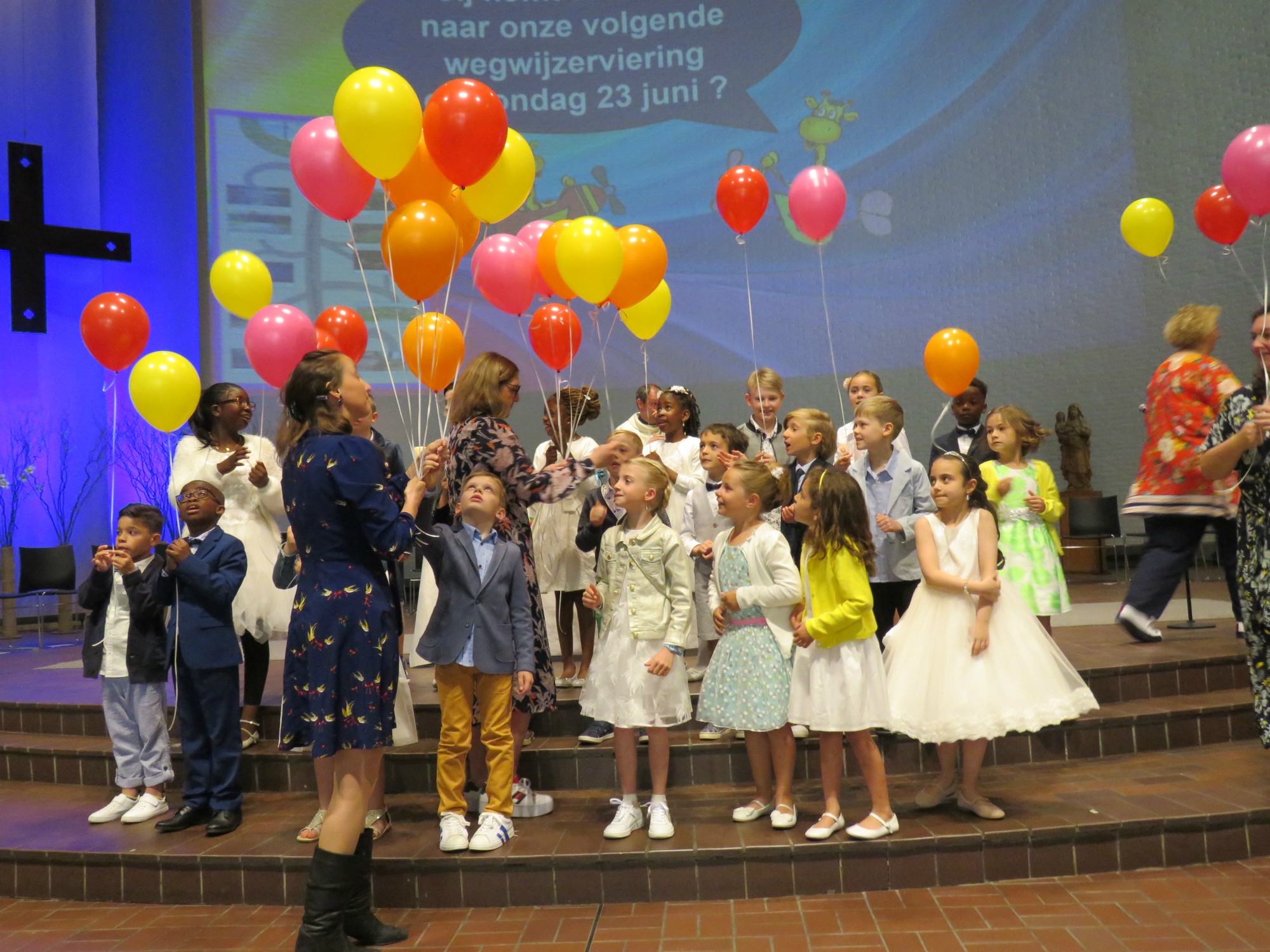 Eerste communie 2019 - Sint-Anna-ten-Drieënkerk, Antwerpen Linkeroever