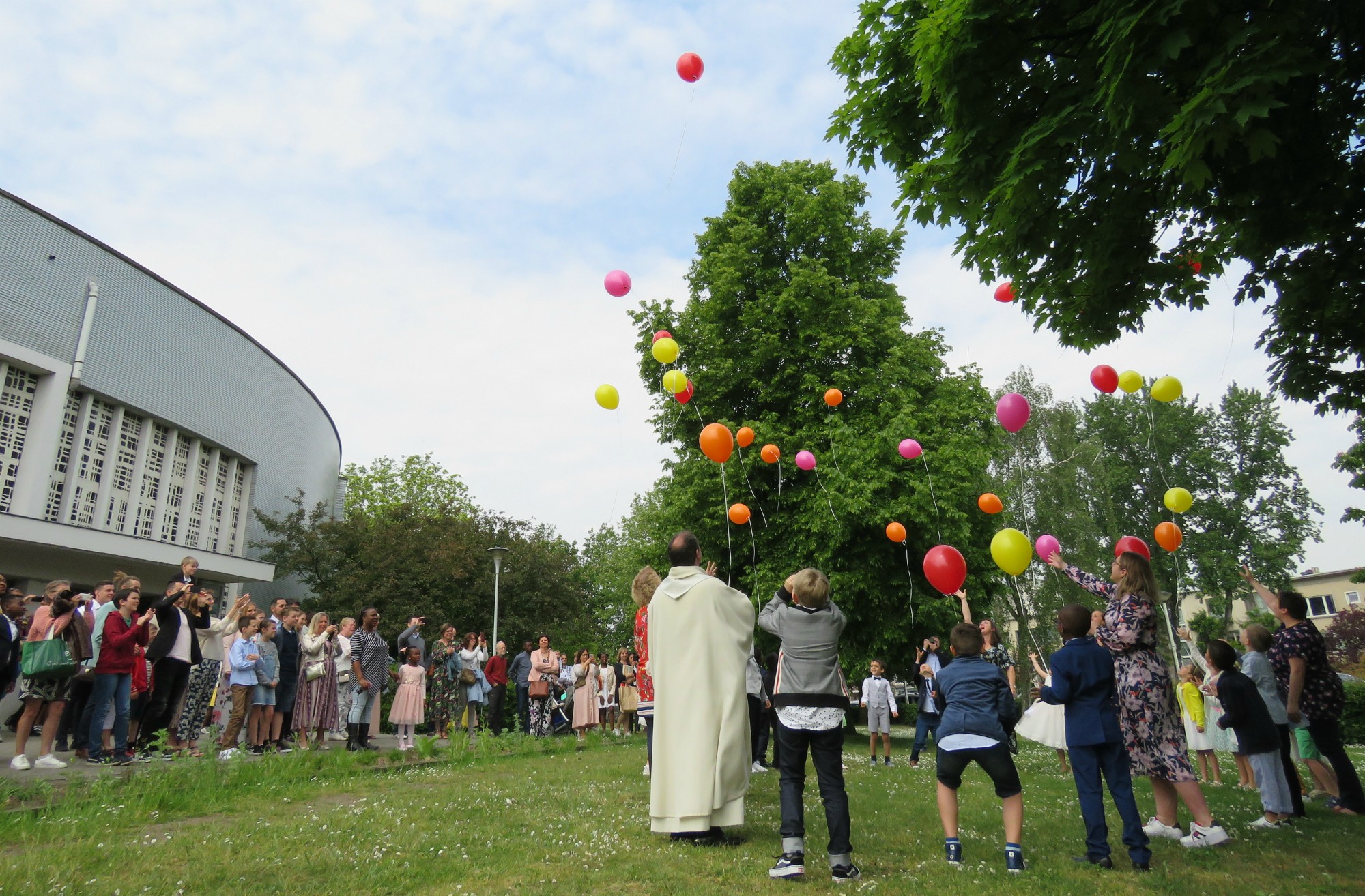 Eerste communie 2019 - Sint-Anna-ten-Drieënkerk, Antwerpen Linkeroever