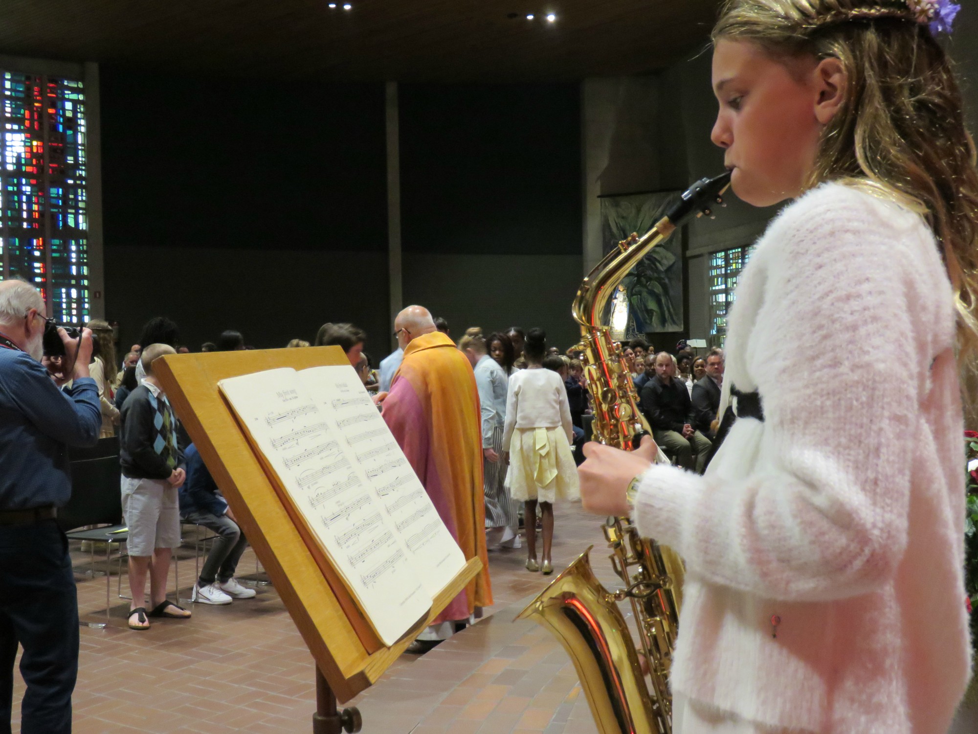 Ella op altsaxofoon