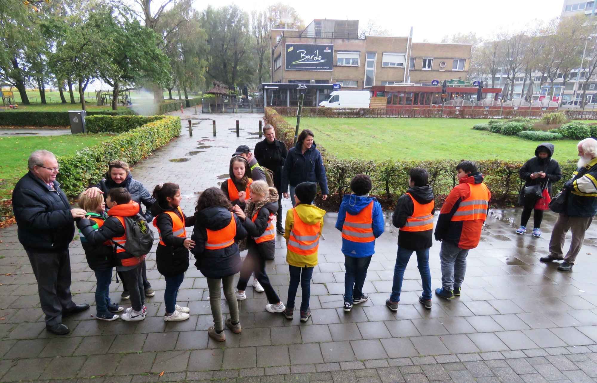 Zet u eens van groot naar klein