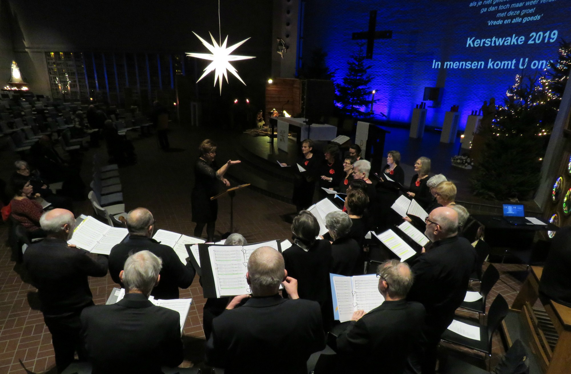 Repetitie door het Sint-Annakoor o.l.v. Myriam Baert