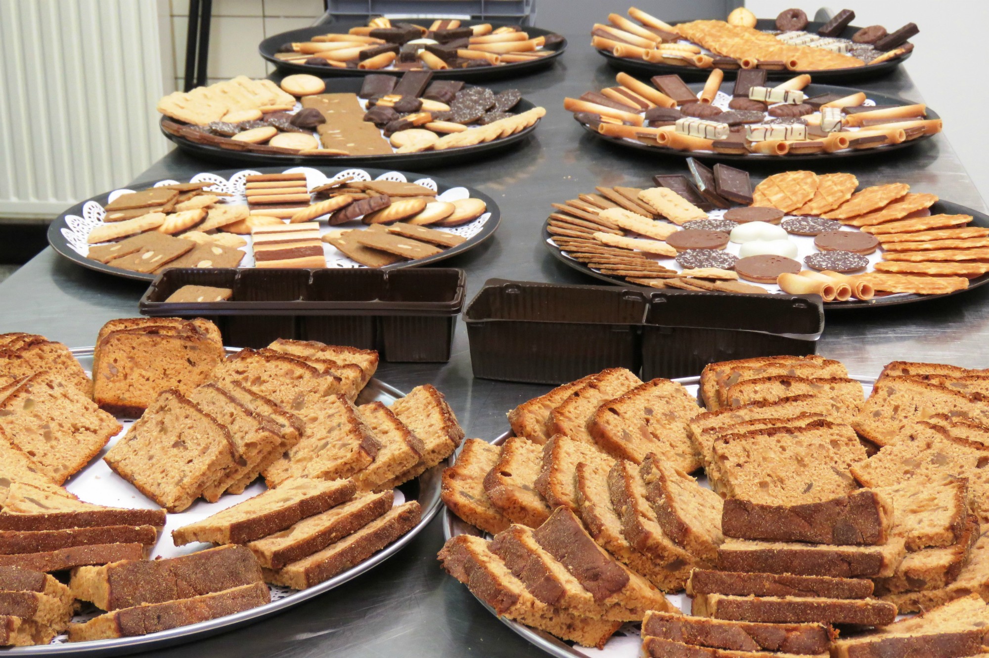 Ahn de koekjes liggen klaar in de keuken