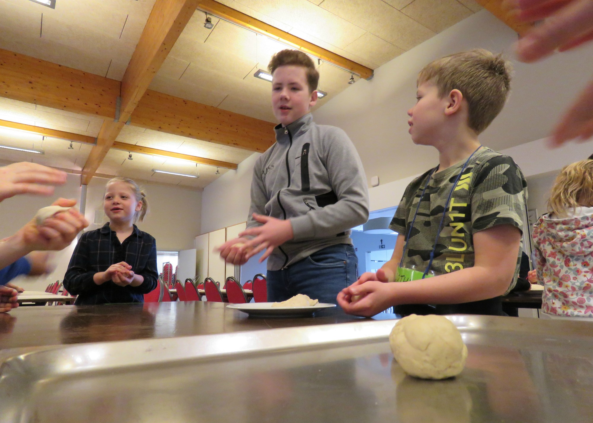 Het eerste bolletje op de bakplaat