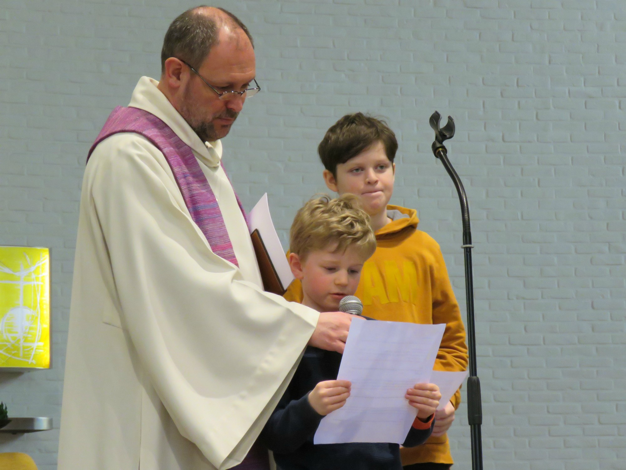 Voorbeden door een eerste communicant