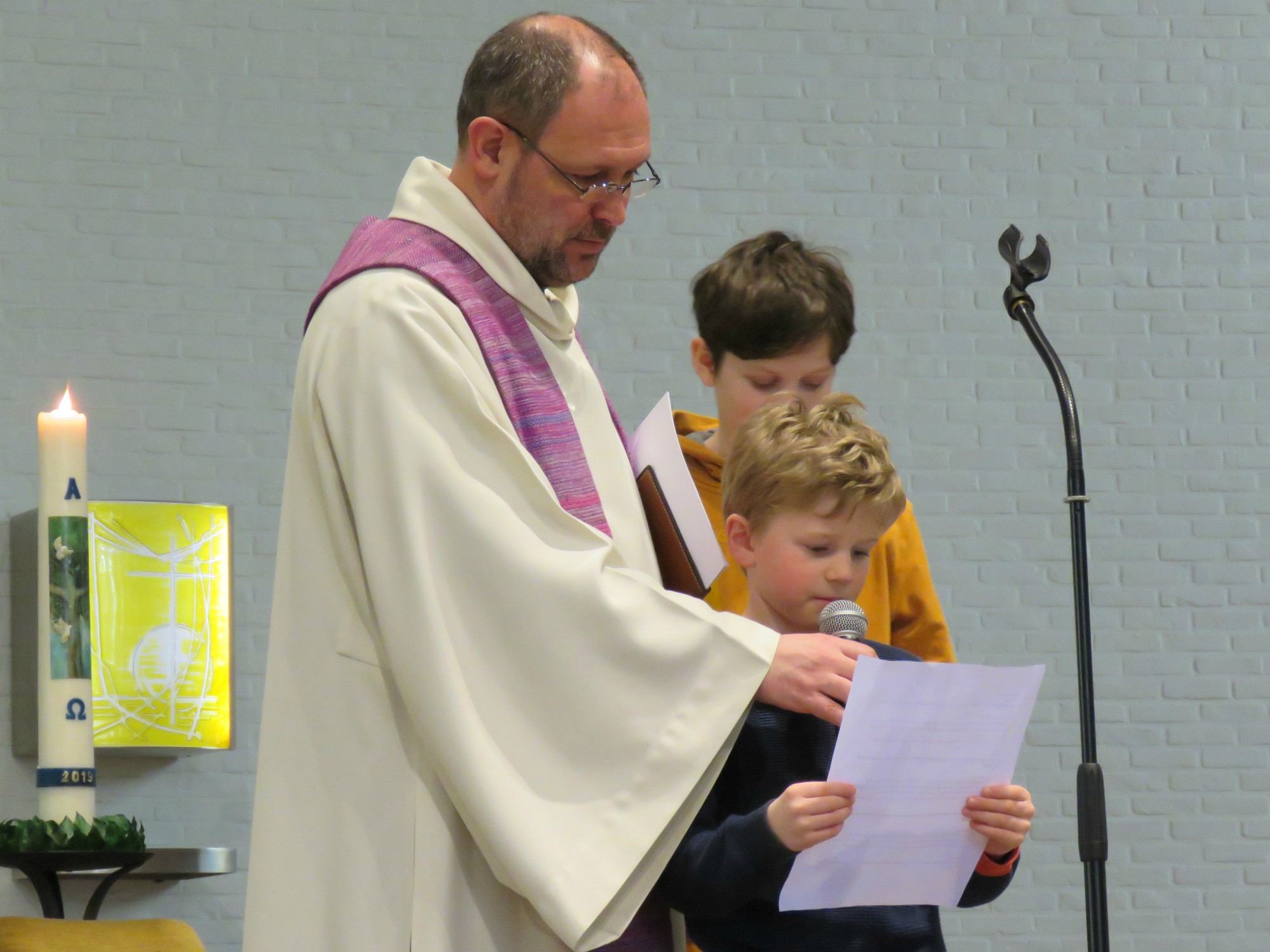 Voorbeden door een eerste communicant