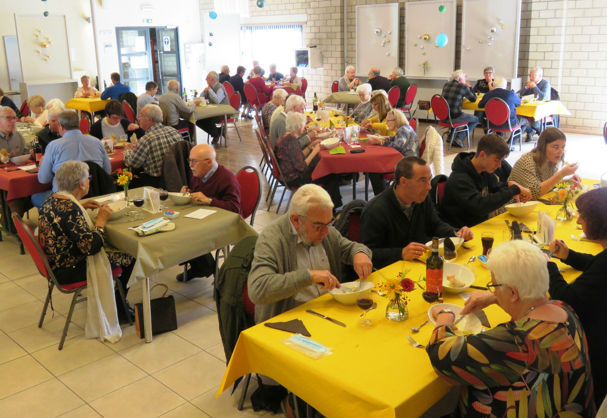 Heel rustige, gezellige en toffe feesten