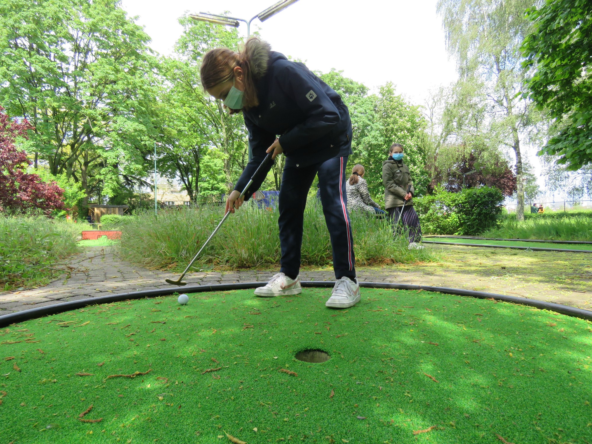 Eerste gezamenlijke activiteit vormelingen 2021 | Zoektocht en minigolf