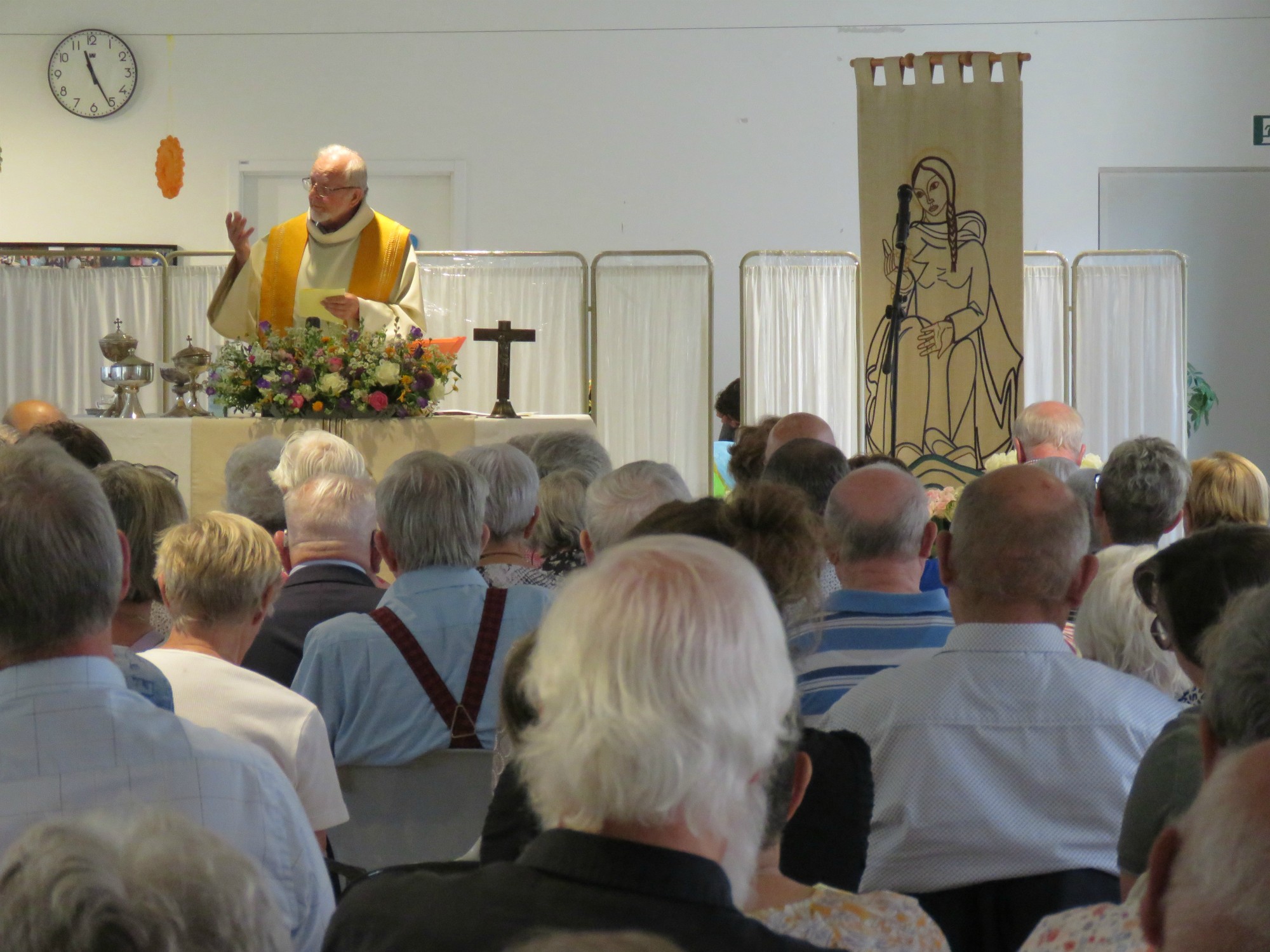 Openluchtviering - Moederdag - WZC Hof ter Schelde - Voorganger Paul Scheelen