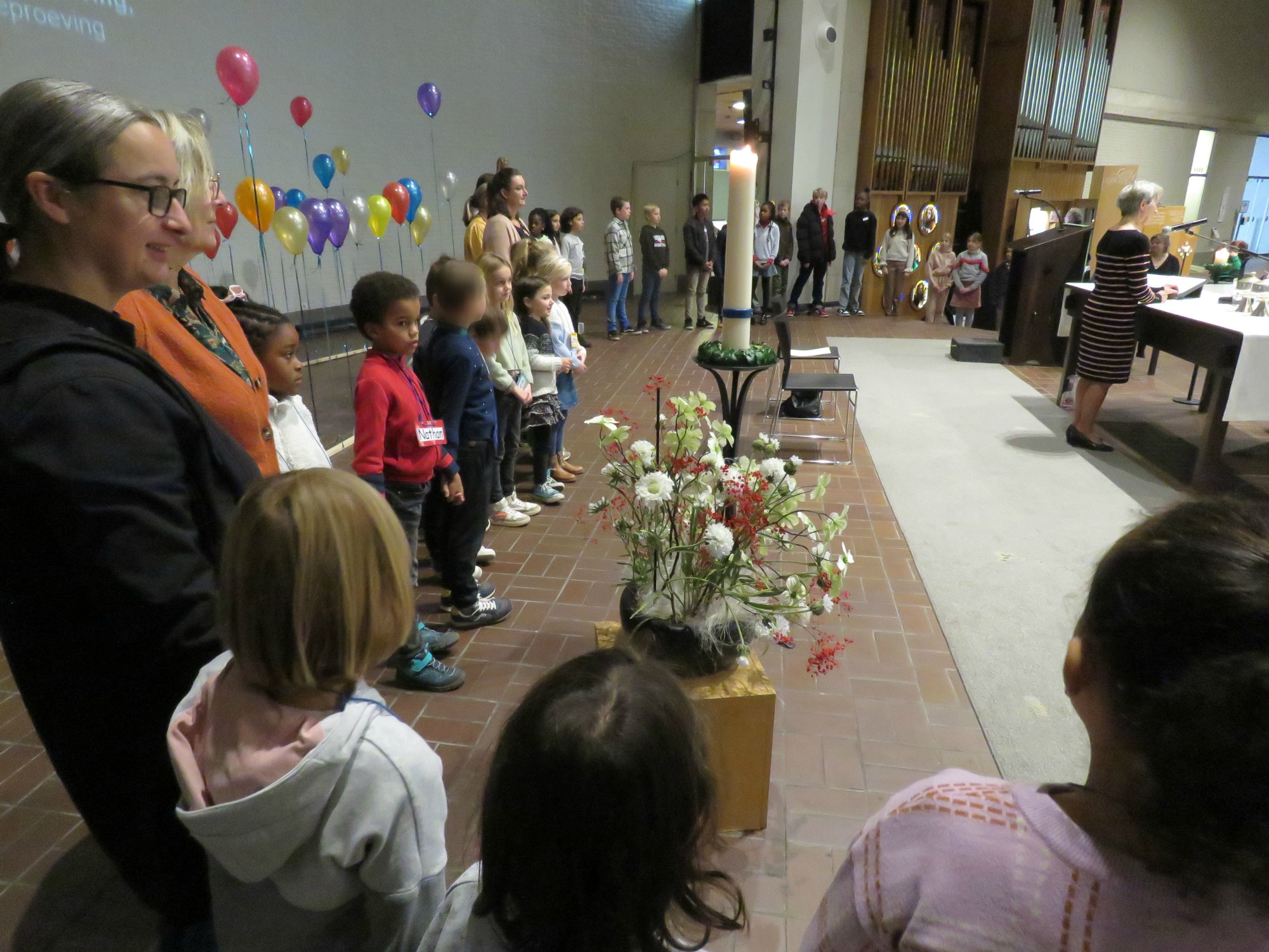 Het Onze Vader, aangeleerd door de mensen in de kerk