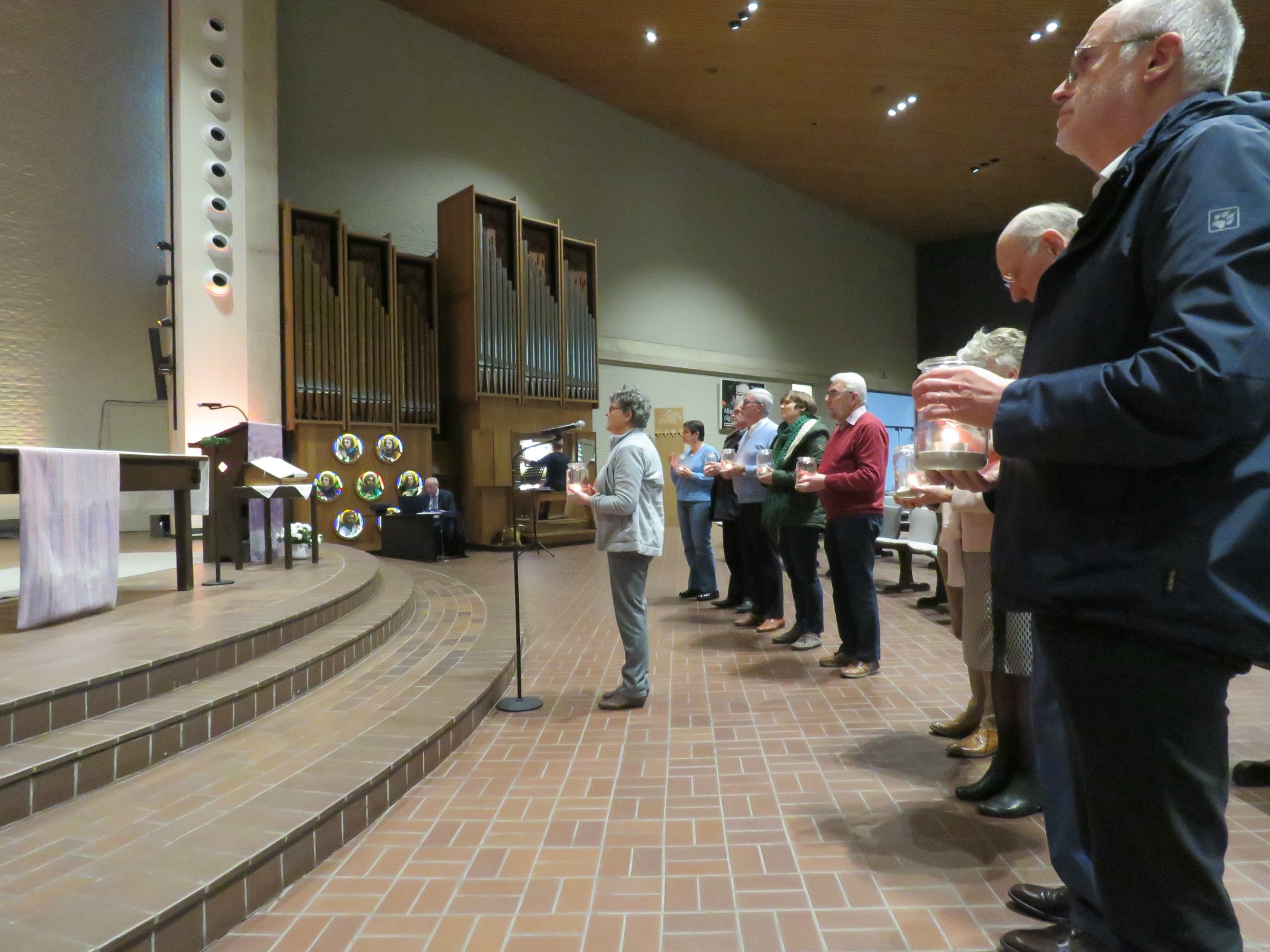 Uitspreken van het engagement van de platformen, contacteam en kerkgemeenschap