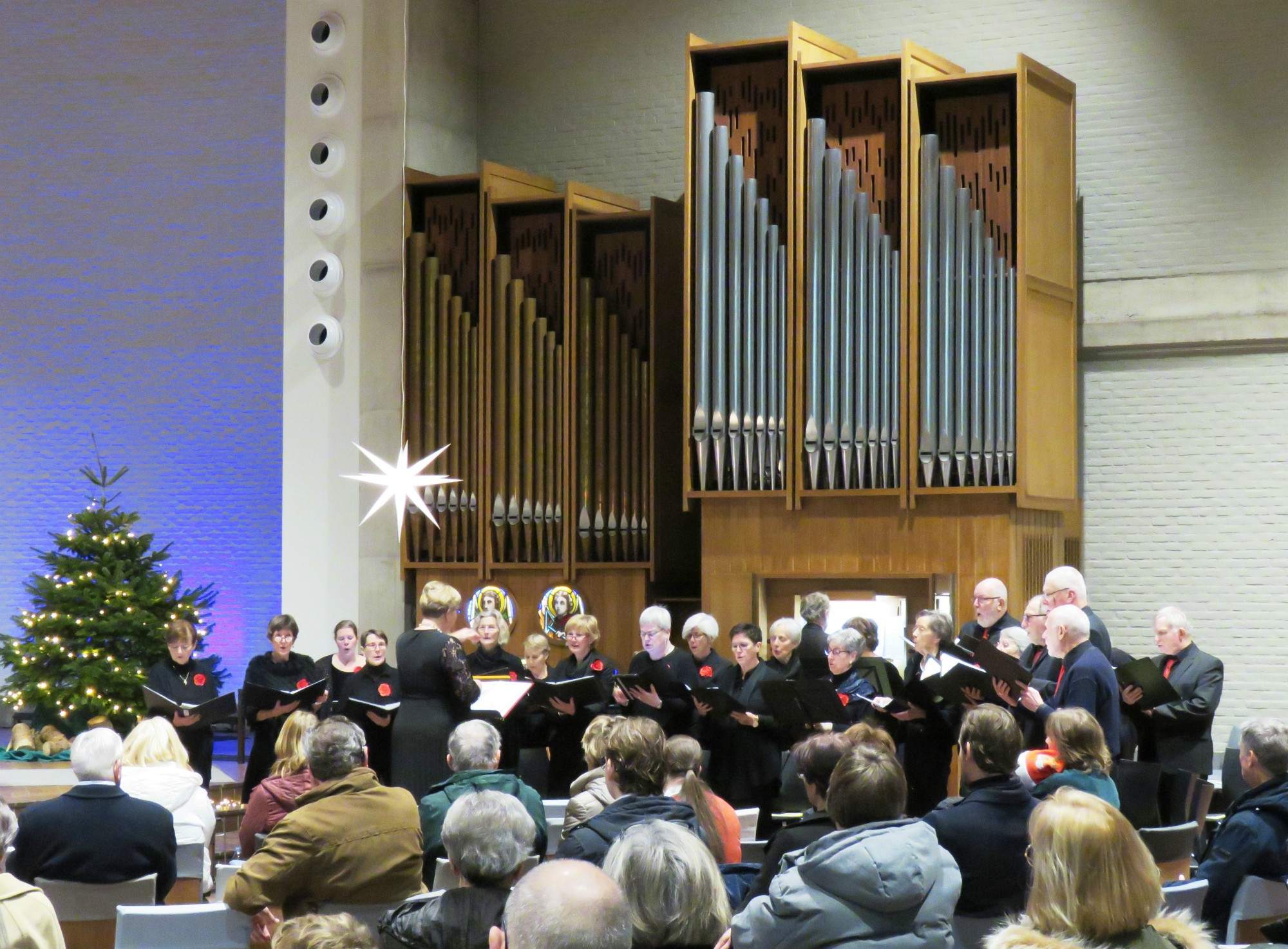 Het Sint-Annakoor o.l.v. Myriam Baert | Orgel Joannes Thuy