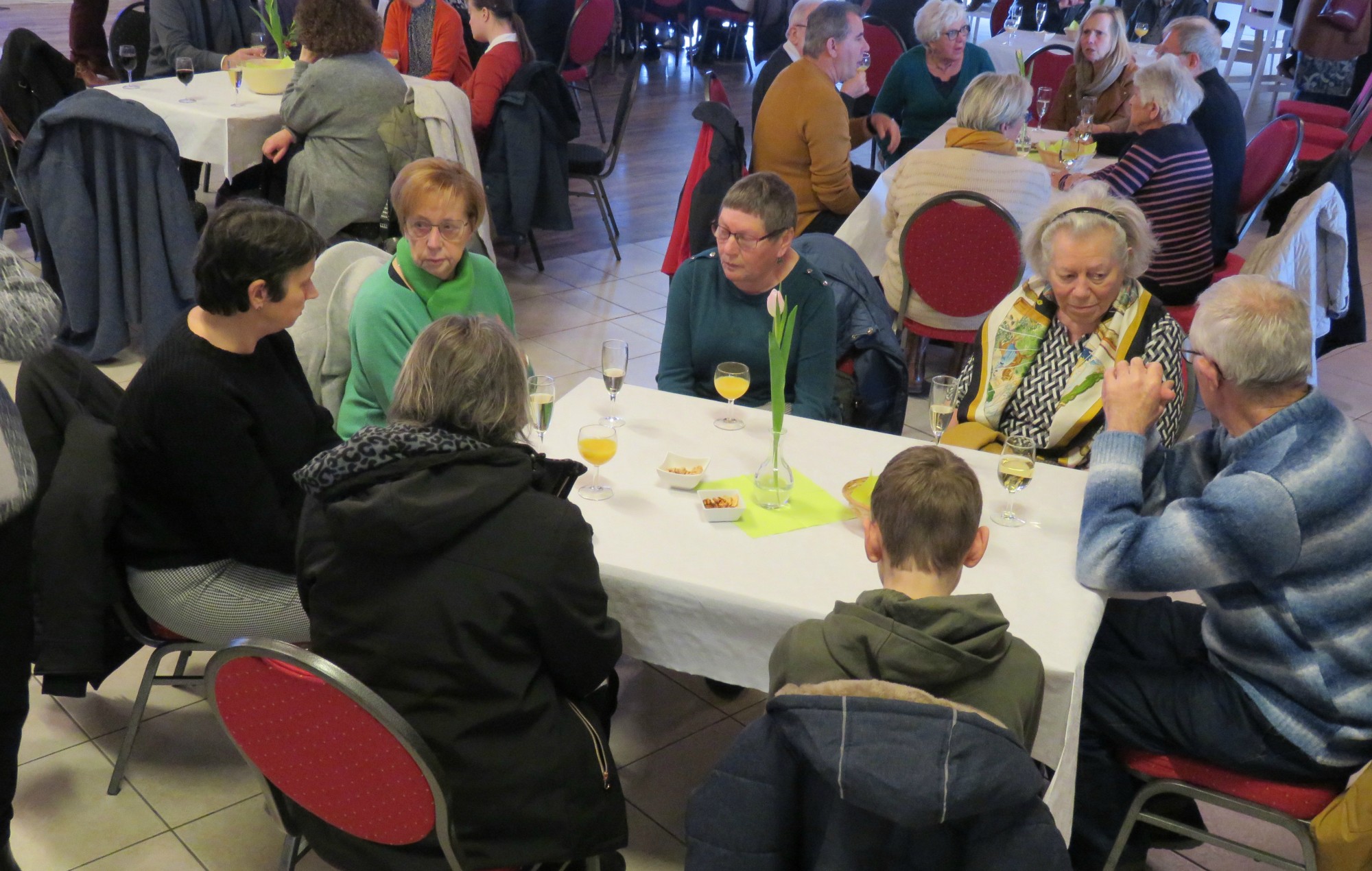 Sobere nieuwjaarsreceptie in het Sint-Anneke Centrum | Sint-Anna-ten-Drieënparochie, Antwerpen Linkeroever