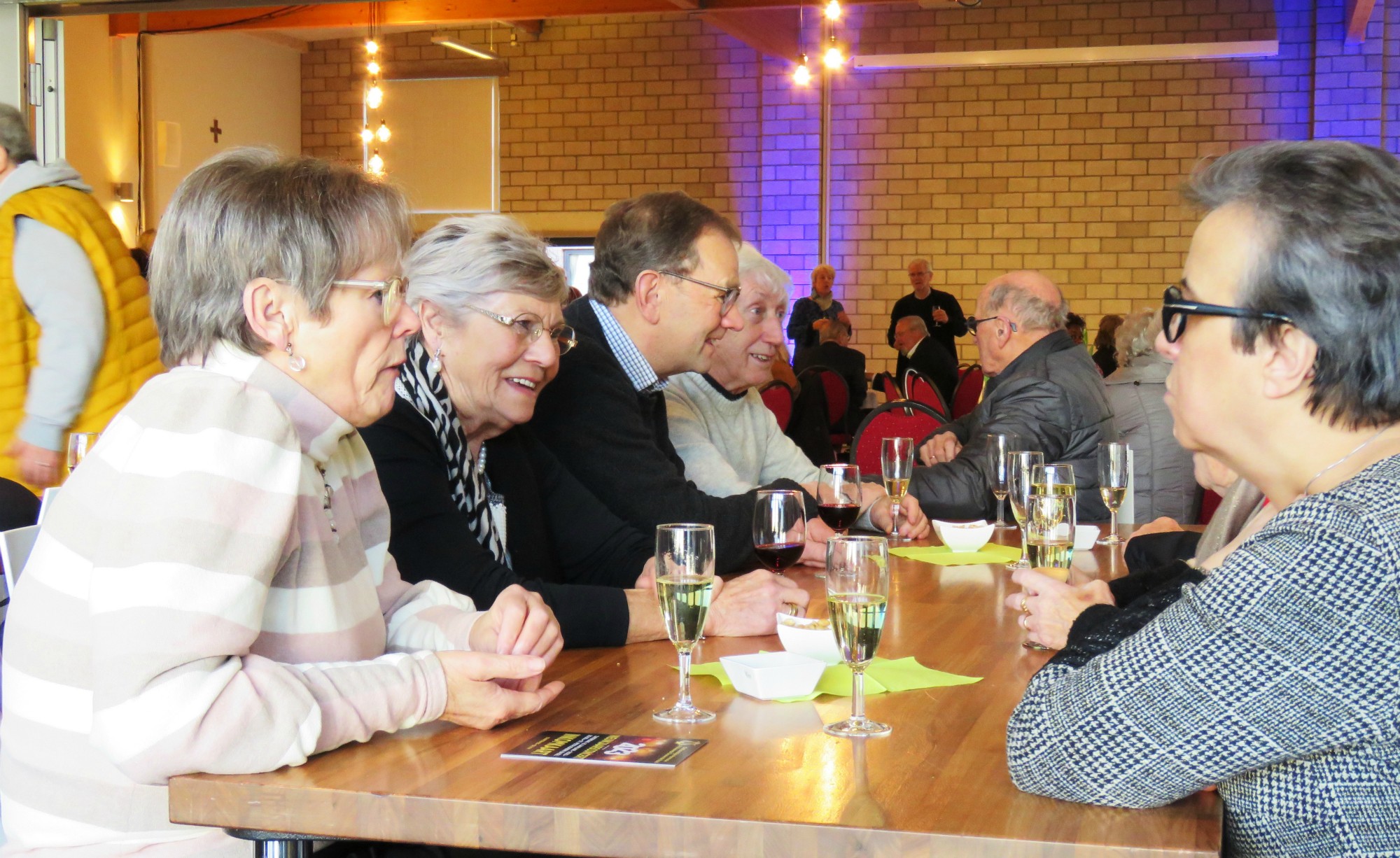 Sobere nieuwjaarsreceptie in het Sint-Anneke Centrum | Sint-Anna-ten-Drieënparochie, Antwerpen Linkeroever