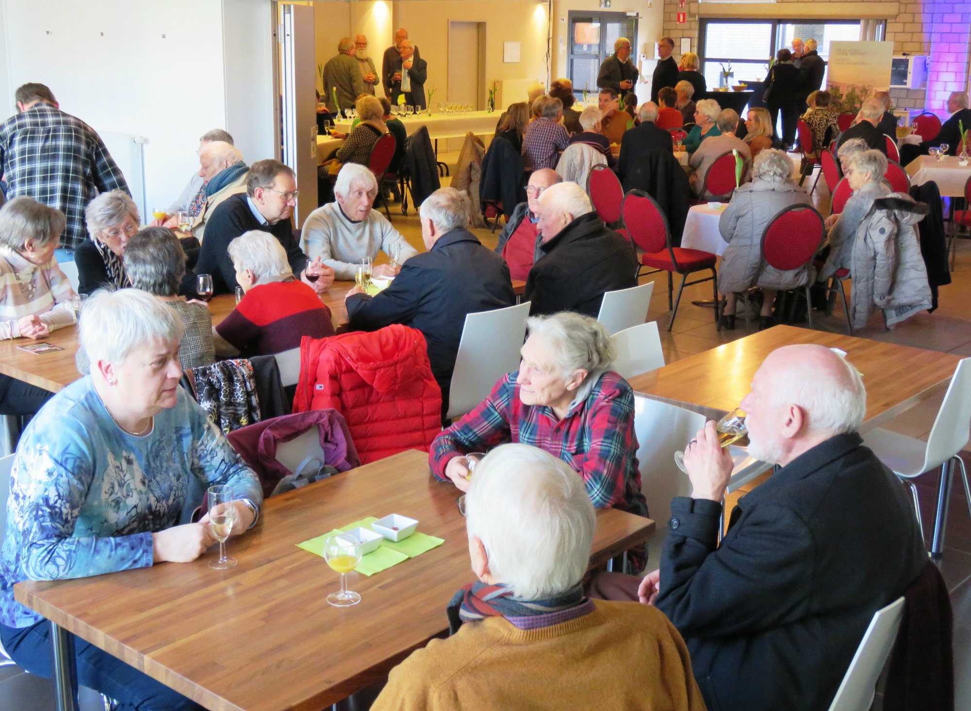 Sobere nieuwjaarsreceptie in het Sint-Anneke Centrum | Sint-Anna-ten-Drieënparochie, Antwerpen Linkeroever