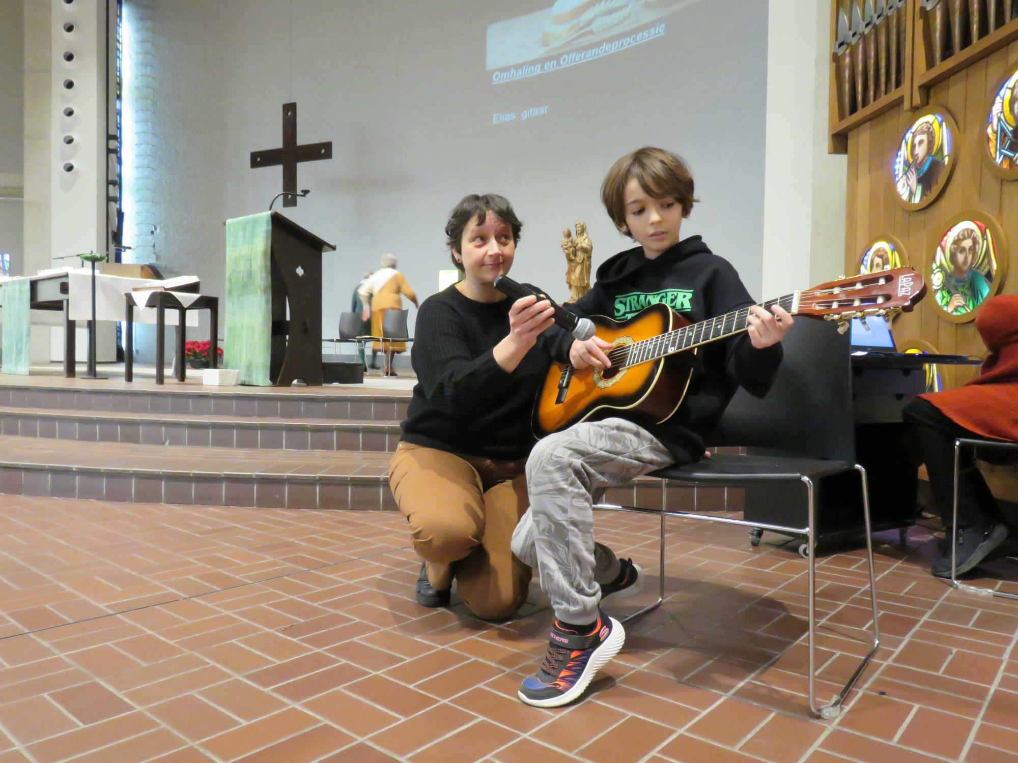 Muziek tijdens de offerande door een vormeling