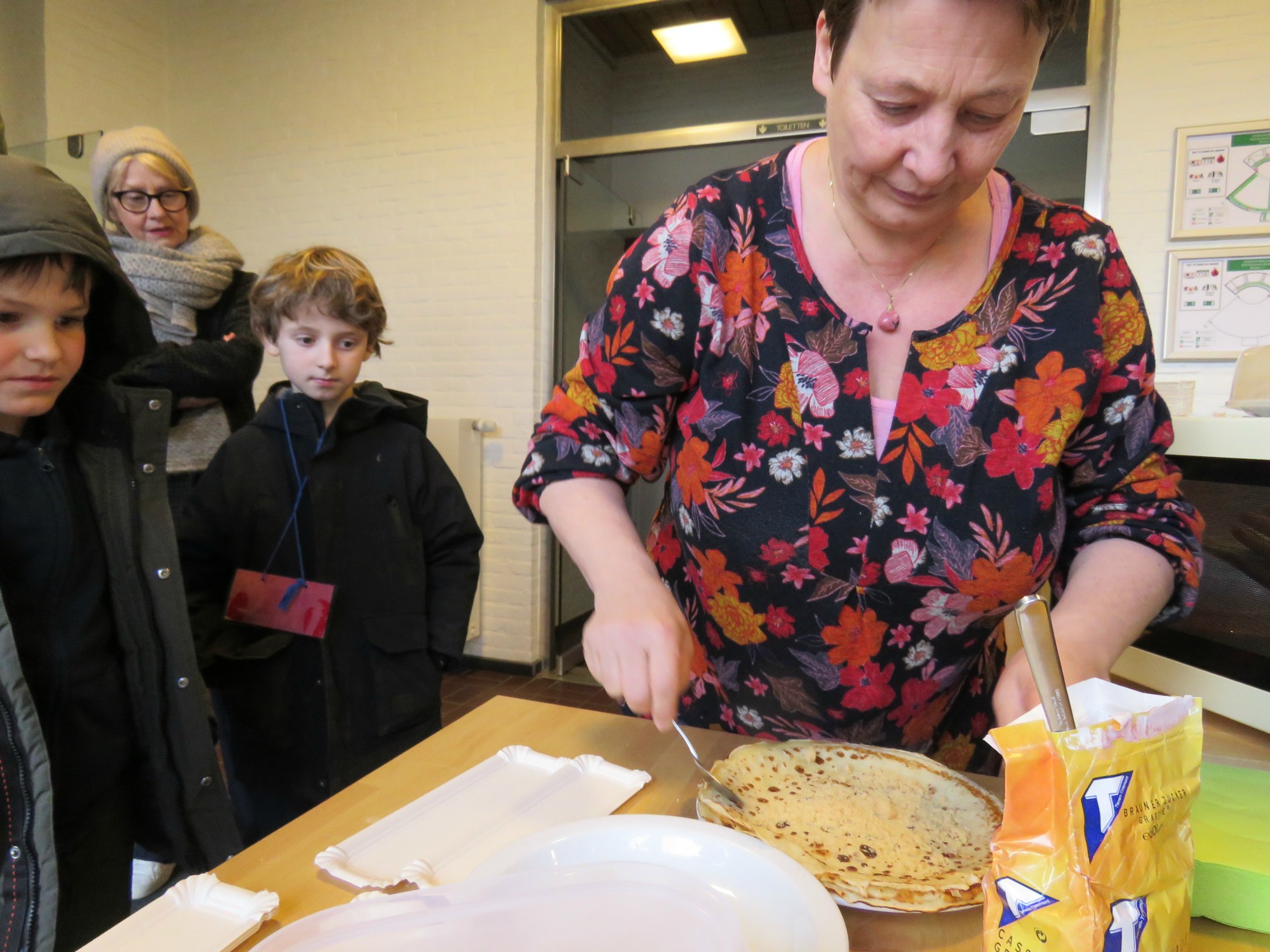 Pannenkoeken na de viering door Hilde, Veerle, Koen en Inge