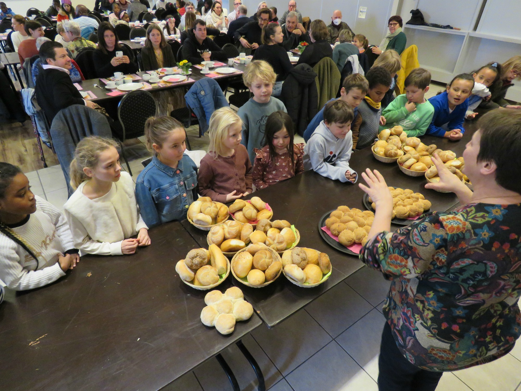 Inge neemt vandaag de kinderen onder haar vleugels