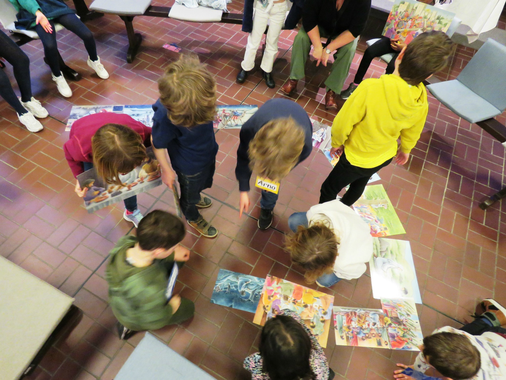 Catechesemoment 6 - Eerste communicanten 2023 - Wegwijzerviering - Palmzondag - Sint-Anna-ten-Drieënparochie, Antwerpen Linkeroever