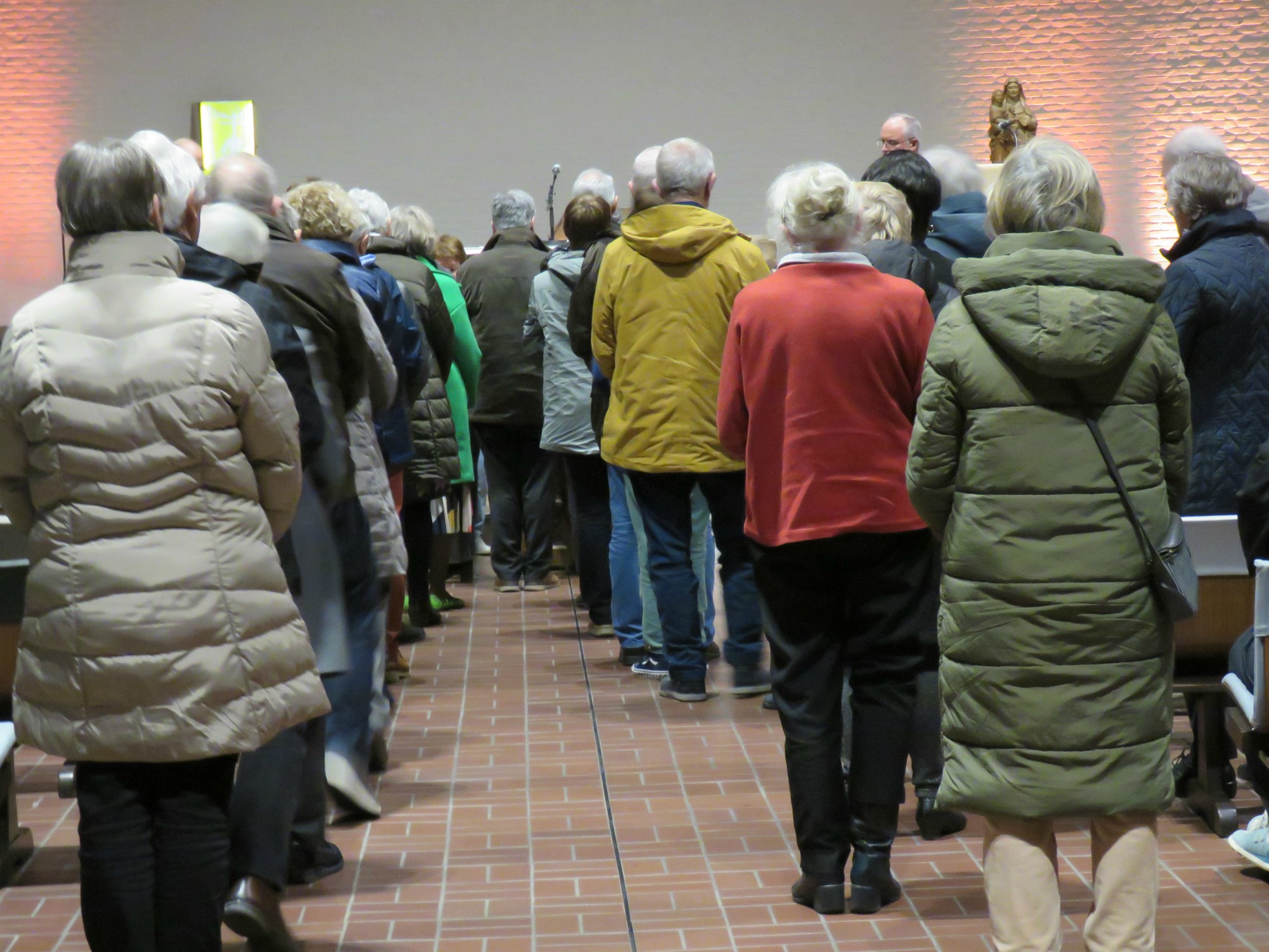 Witte Donderdag | Voetwassing | Sint-Annakoor o.l.v. Myriam Baert, Joannes Thuy, orgel |  Sint-Anna-ten-Drieënkerk, Antwerpen Linkeroever