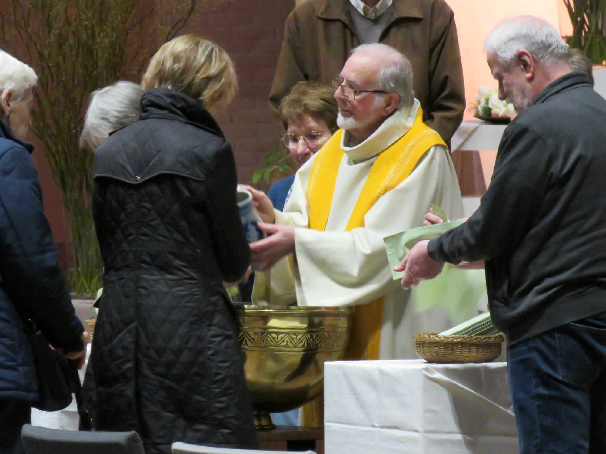 Witte Donderdag | Voetwassing | Sint-Annakoor o.l.v. Myriam Baert, Joannes Thuy, orgel |  Sint-Anna-ten-Drieënkerk, Antwerpen Linkeroever