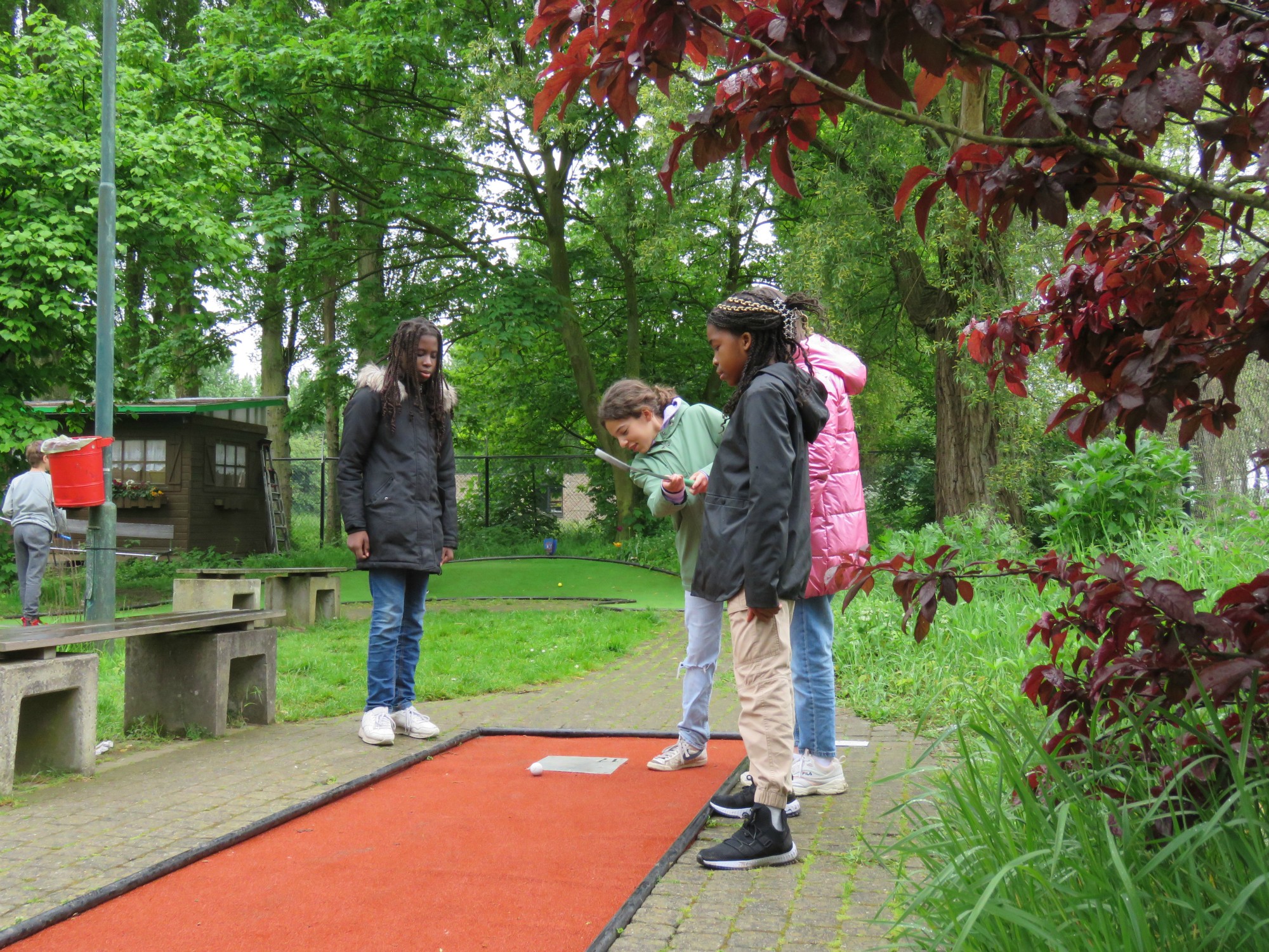 Afsluitdag - Minigolf met een hapje en een drankje