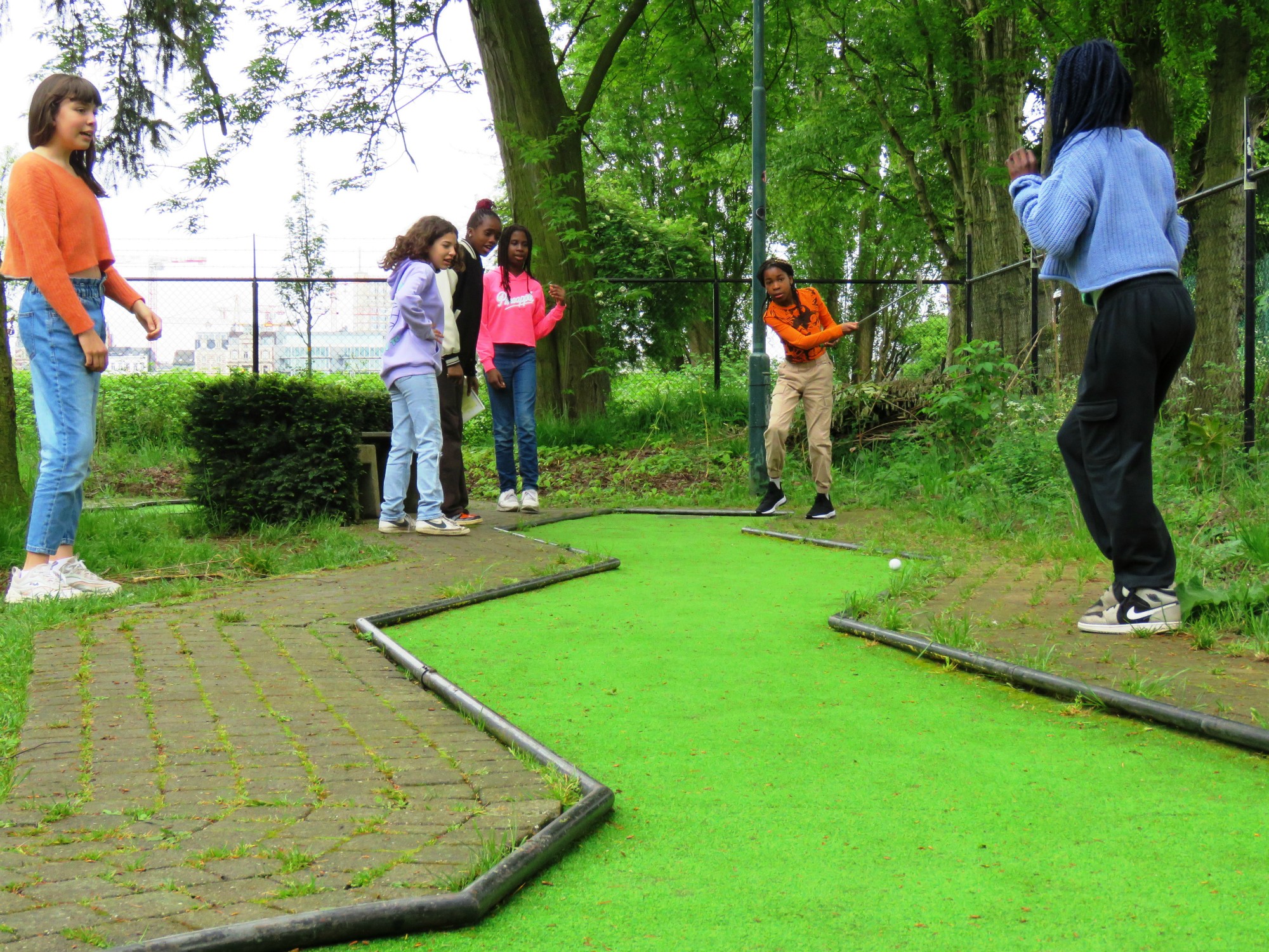 Afsluitdag - Minigolf met een hapje en een drankje