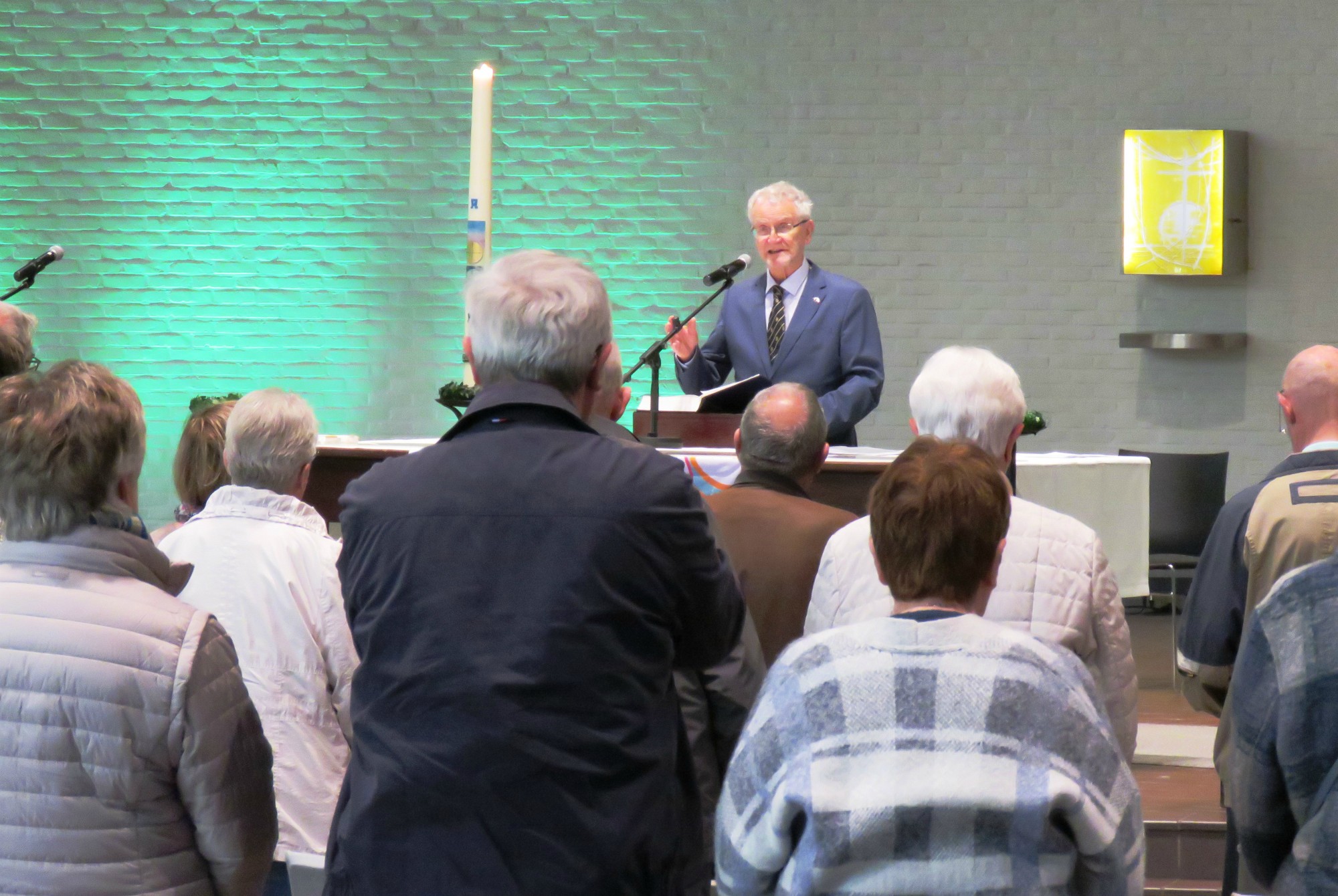 Marc Tassier gaat de mooie viering voor