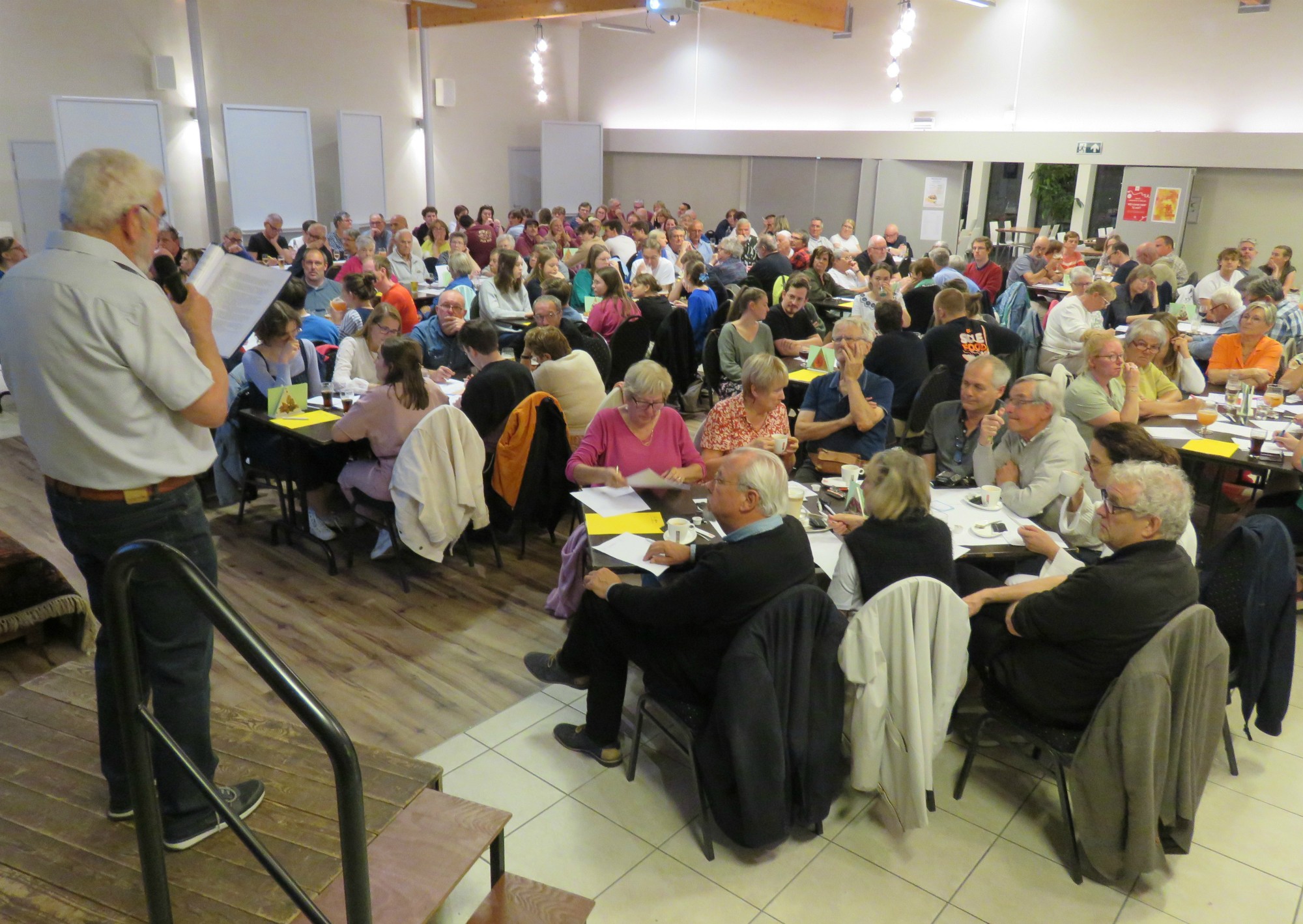 Ludieke Quiz - Sint-Anneke Centrum - Presentatie Fred Van de Velde en Elias De Bruyn