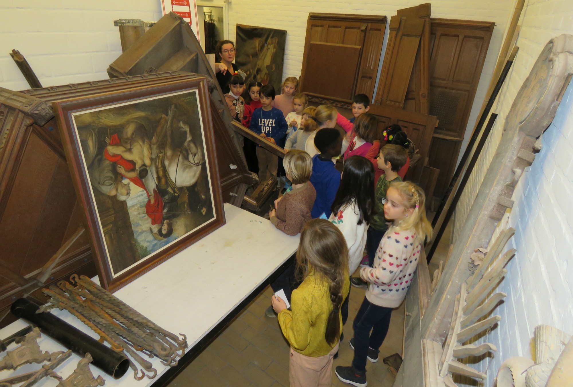 Beneden in de kelder van de Sint-Anna-ten-Drieënkerk