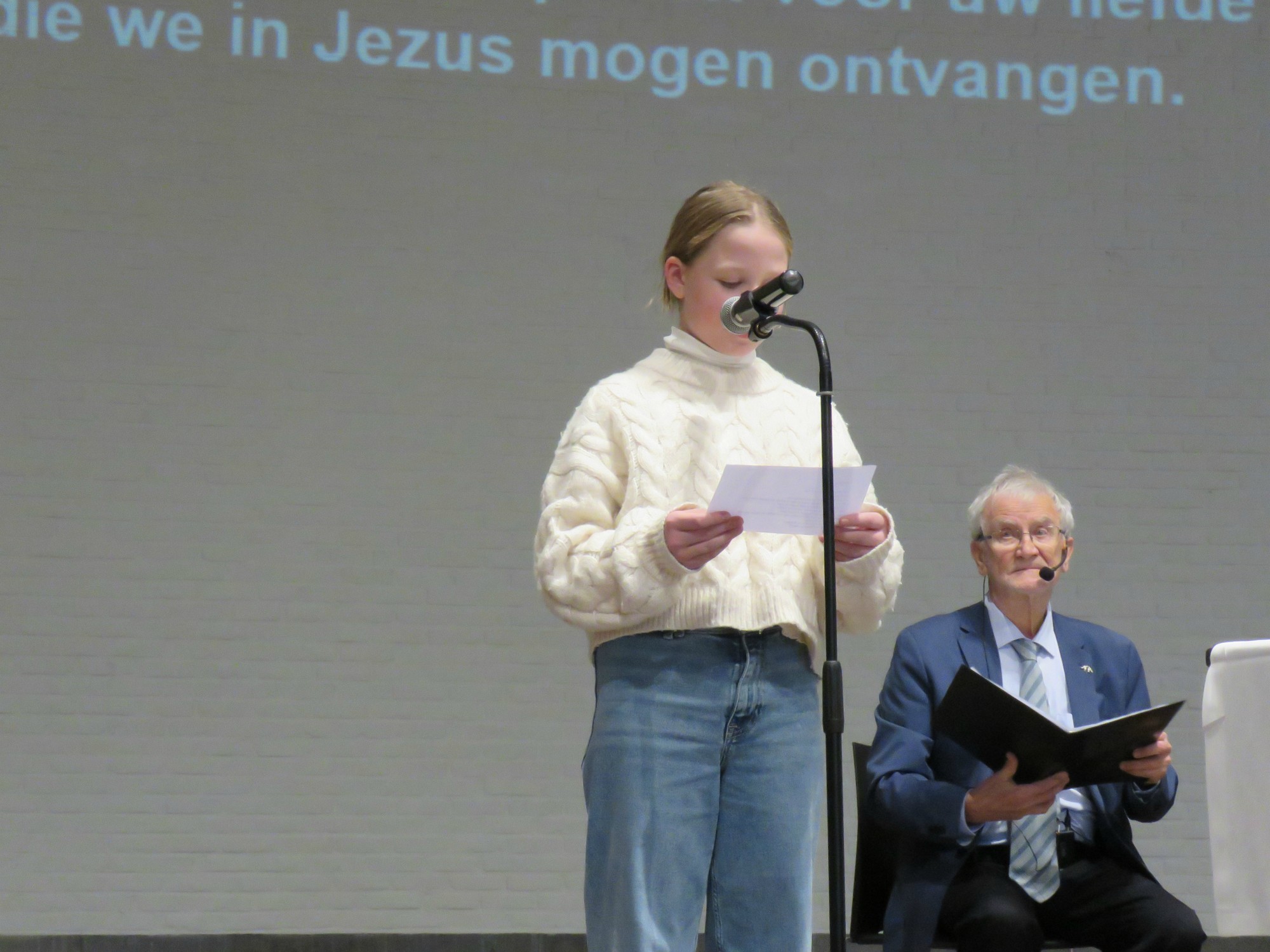 Gebedsintenties door eerste communicanten en vormelingen