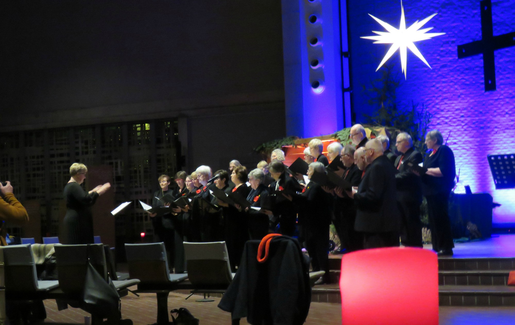 Meezing kerstconcert - Ortolaan - Klankjorum - Sint-Annakoor - Joannes Thuy - Myriam Baert - Sint-Anna-ten-Drieënkerk, Antwerpen Linkeroever