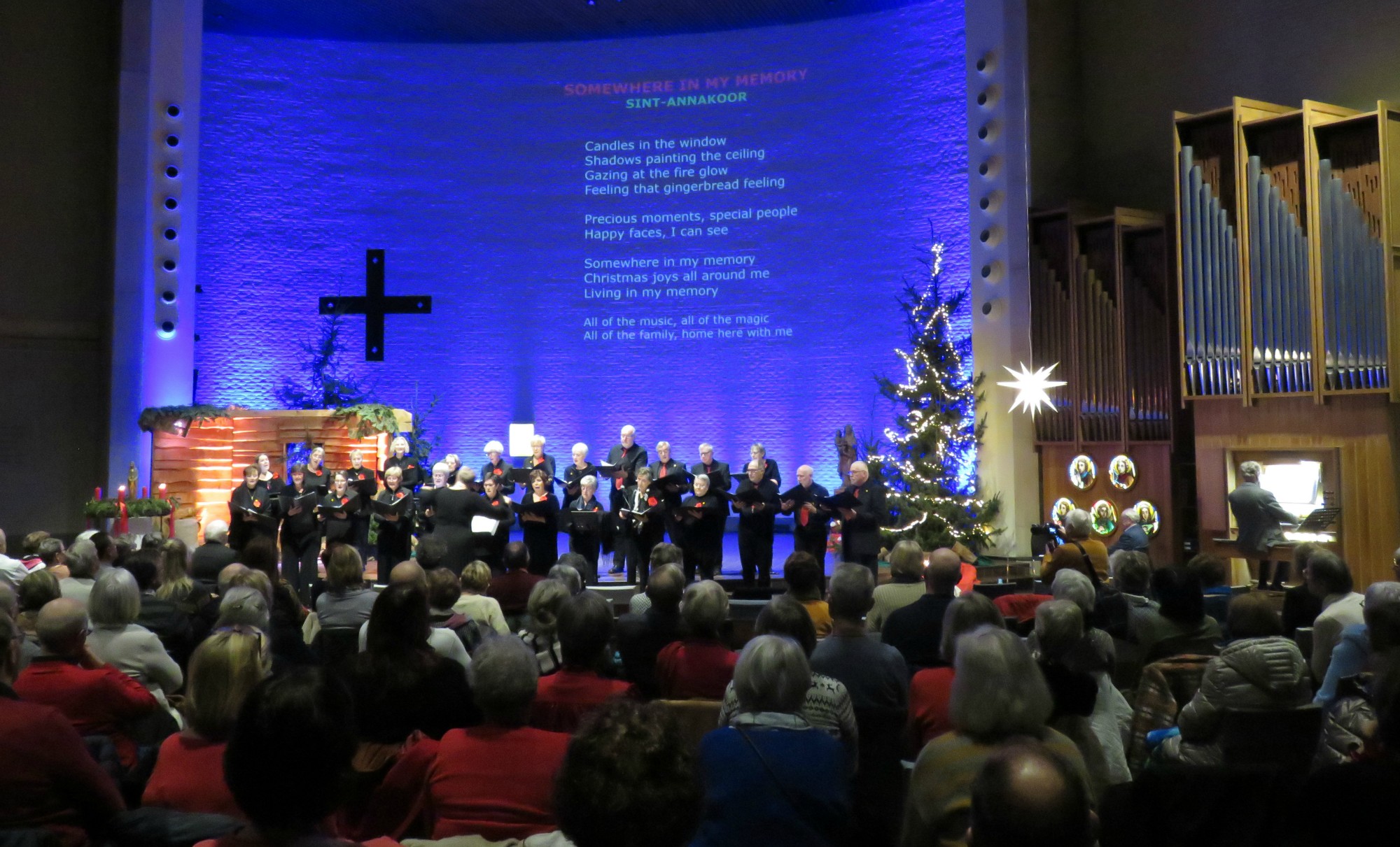 Meezing kerstconcert - Ortolaan - Klankjorum - Sint-Annakoor - Joannes Thuy - Myriam Baert - Sint-Anna-ten-Drieënkerk, Antwerpen Linkeroever