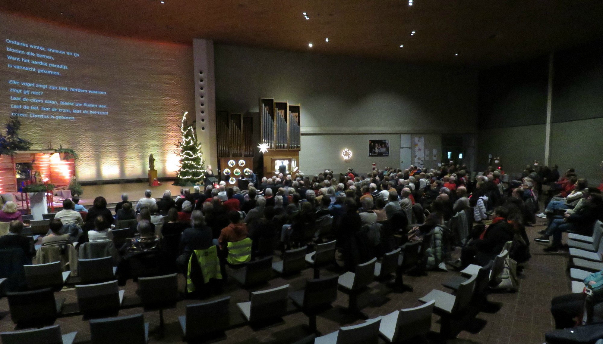 Meezing kerstconcert - Ortolaan - Klankjorum - Sint-Annakoor - Joannes Thuy - Myriam Baert - Sint-Anna-ten-Drieënkerk, Antwerpen Linkeroever