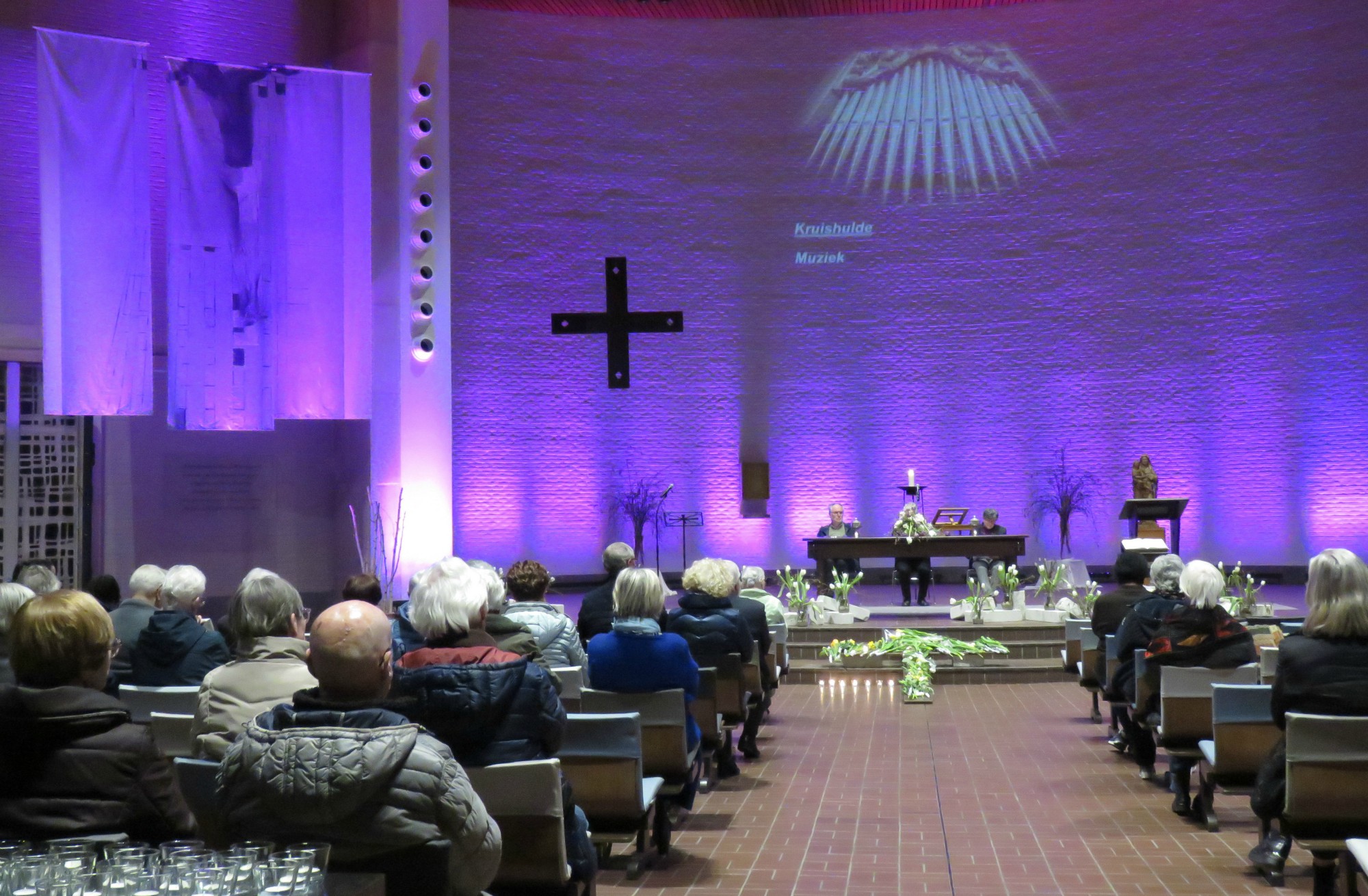 Goede Vrijdag | Sint-Anna-ten-Drieënparochie, Antwerpen Linkeroever