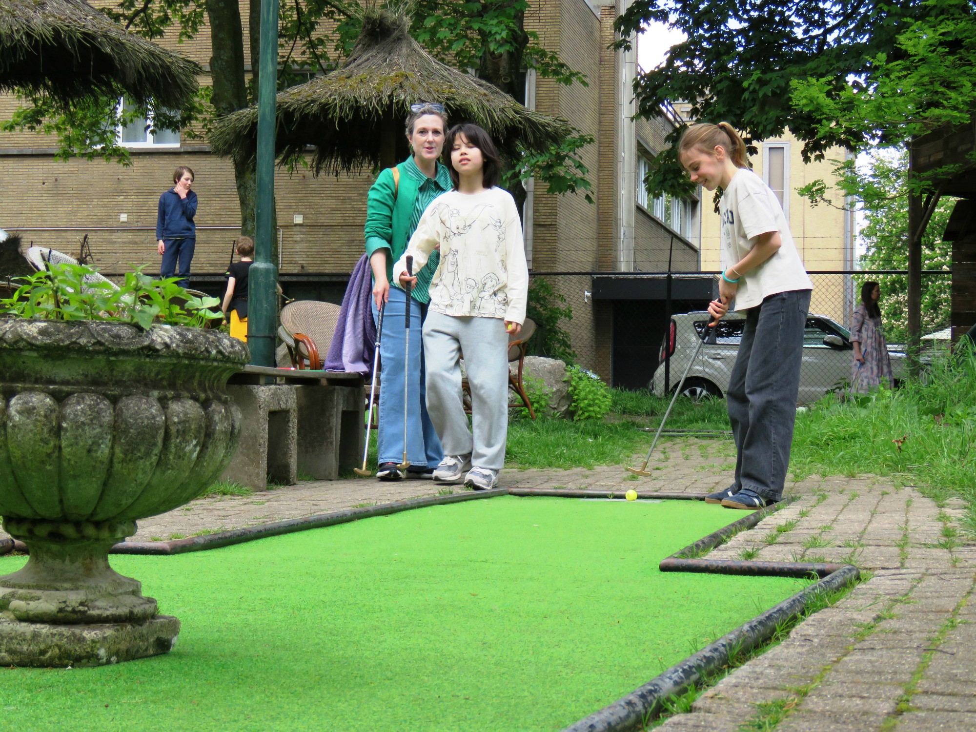 Afsluitdag vormelingen - Minigolf en iets eten en drinken