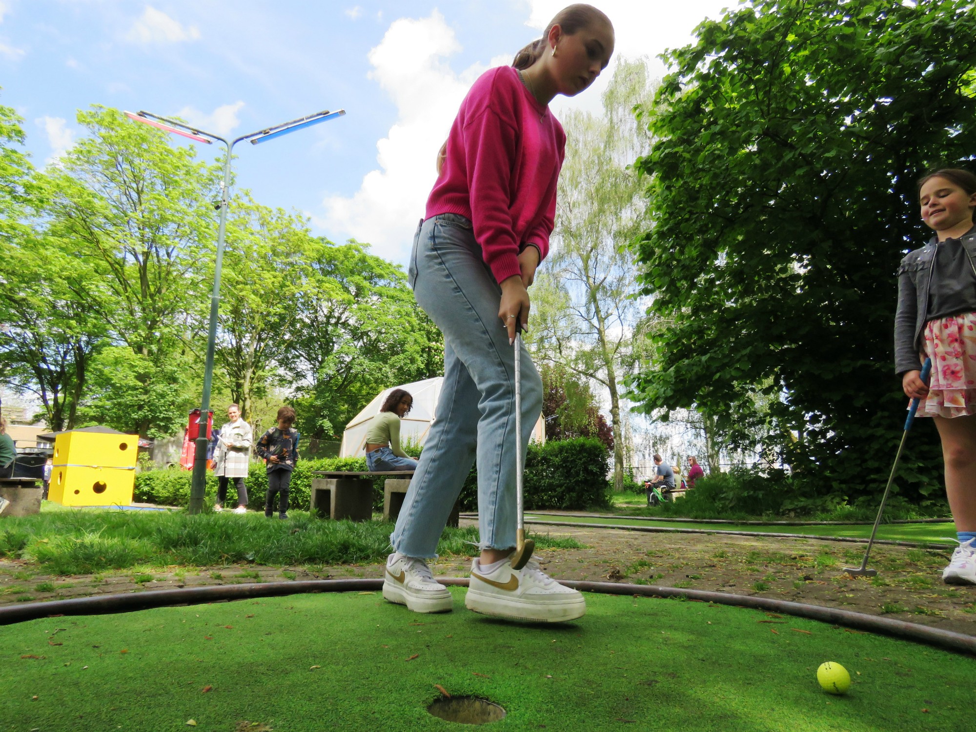 Afsluitdag vormelingen - Minigolf en iets eten en drinken