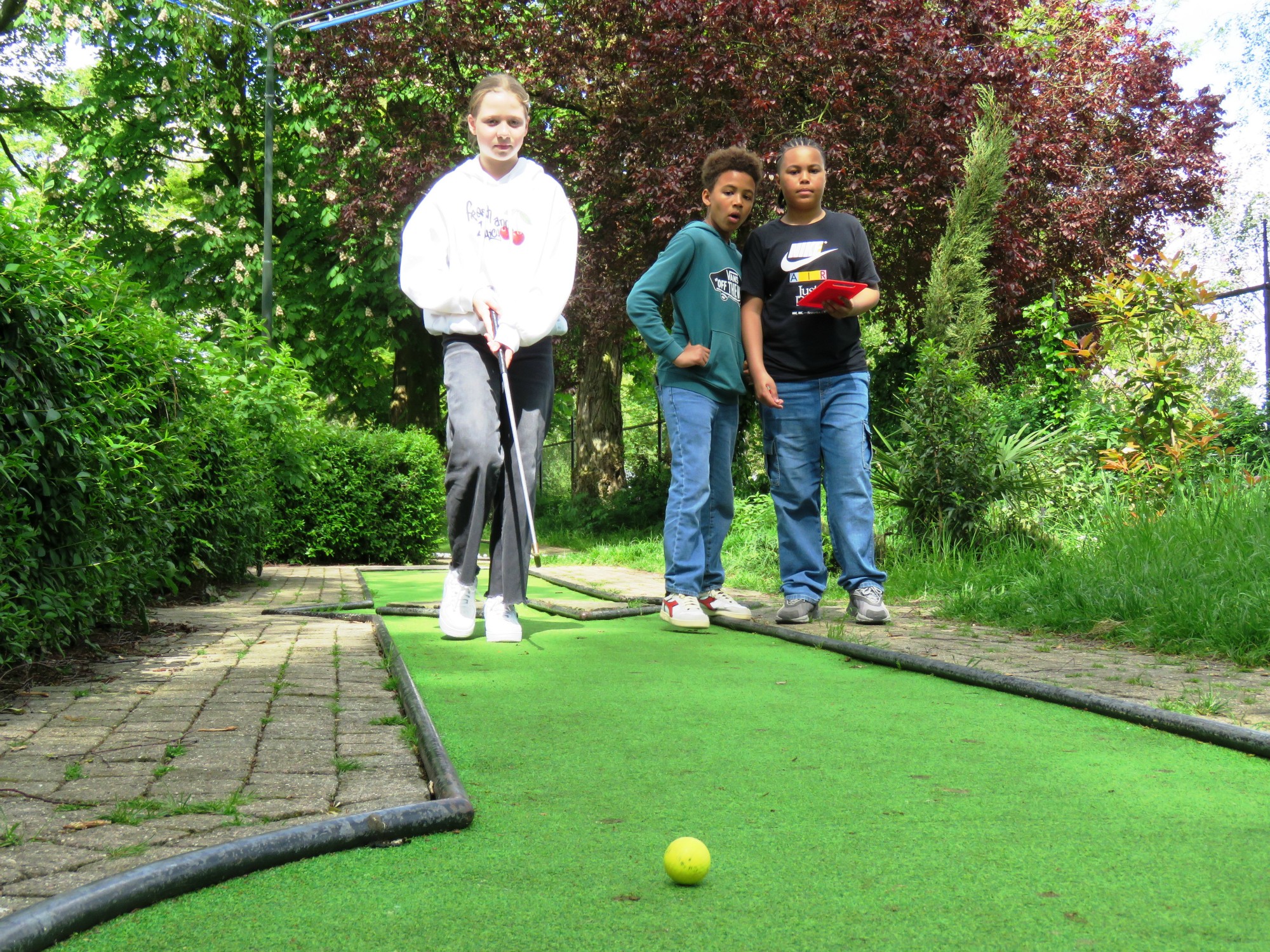 Afsluitdag vormelingen - Minigolf en iets eten en drinken