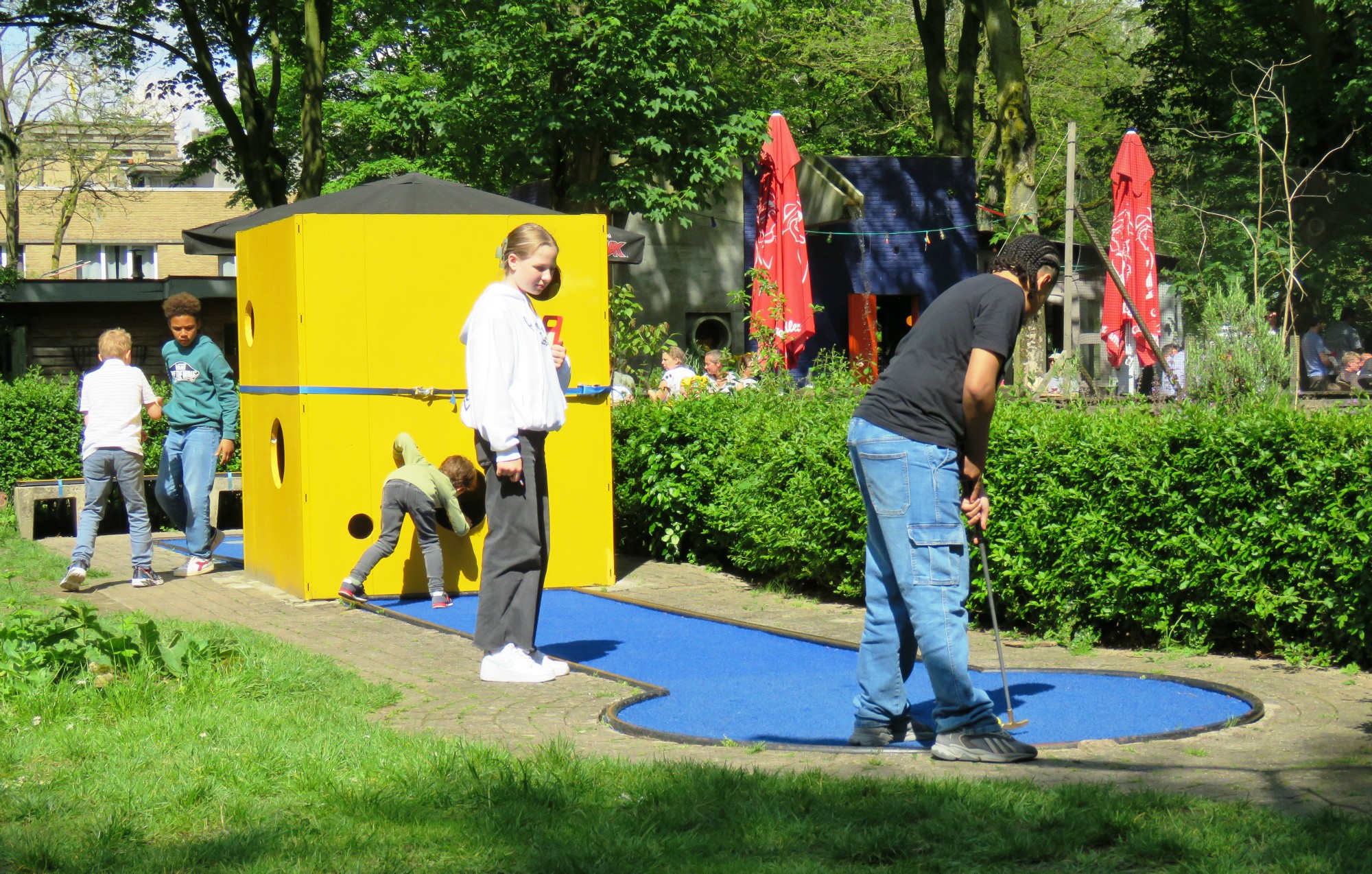 Afsluitdag vormelingen - Minigolf en iets eten en drinken