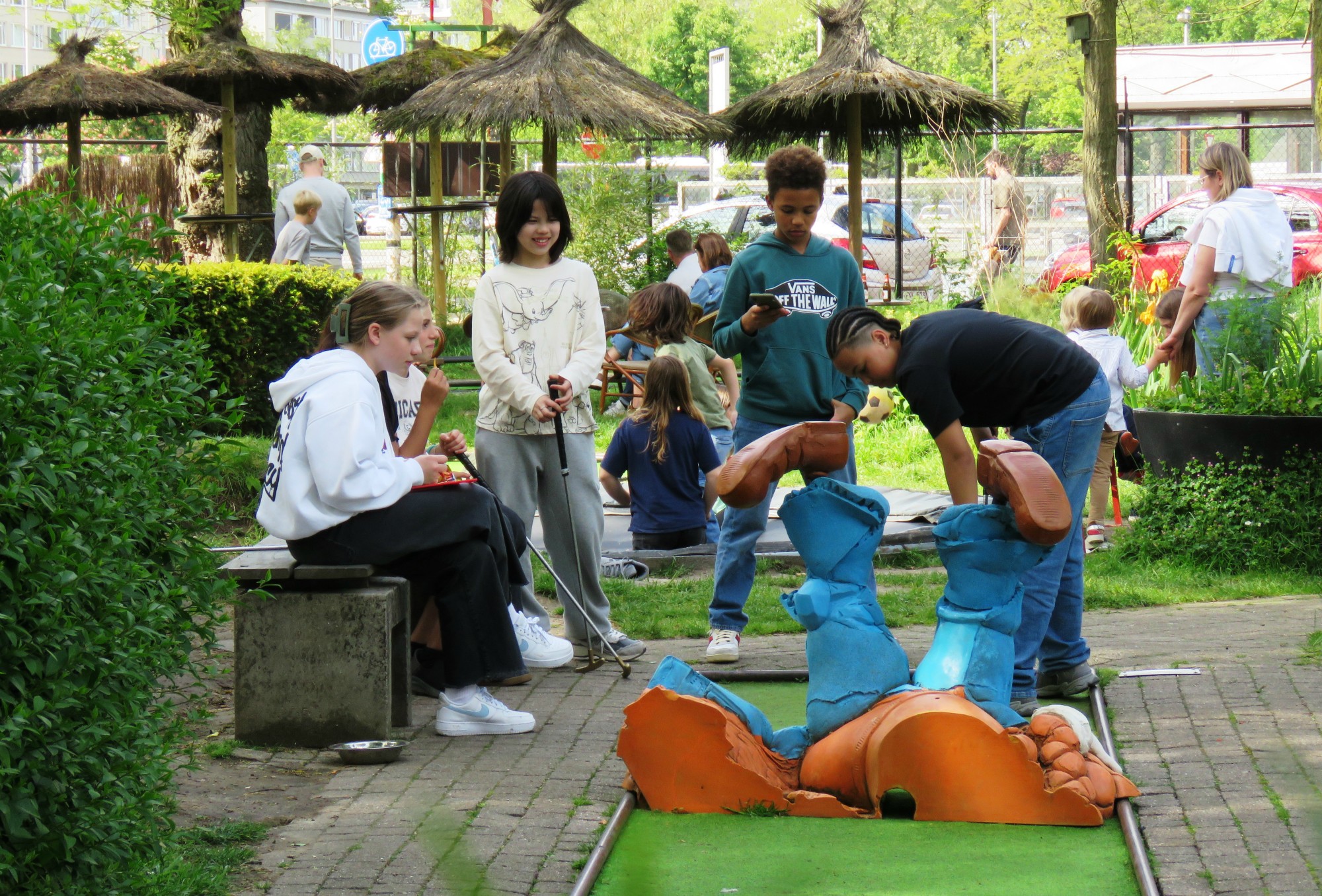 Afsluitdag vormelingen - Minigolf en iets eten en drinken