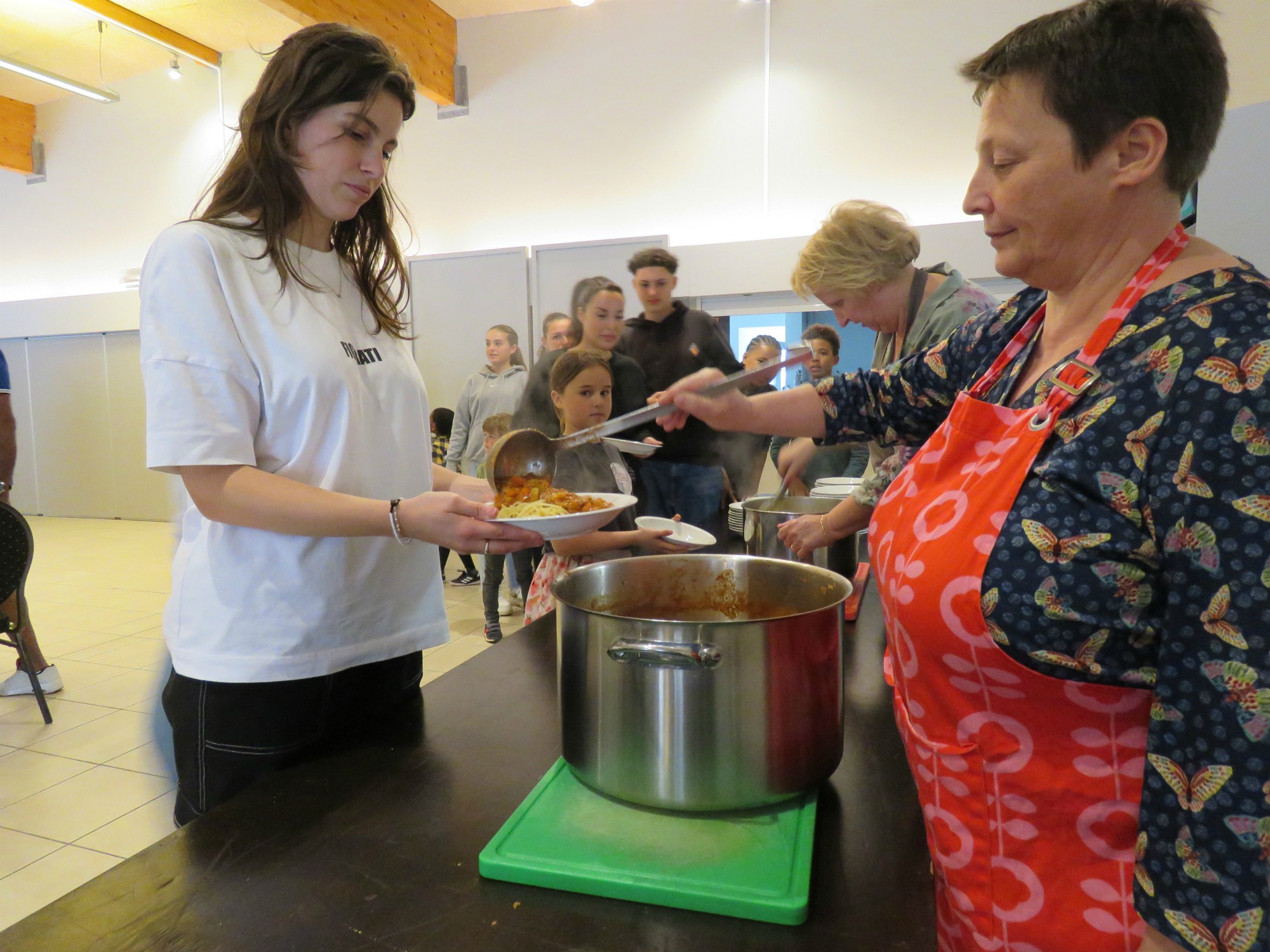 Afsluitdag vormelingen 2024 - Spaghetti-avond in het Sint-Anneke Centrum