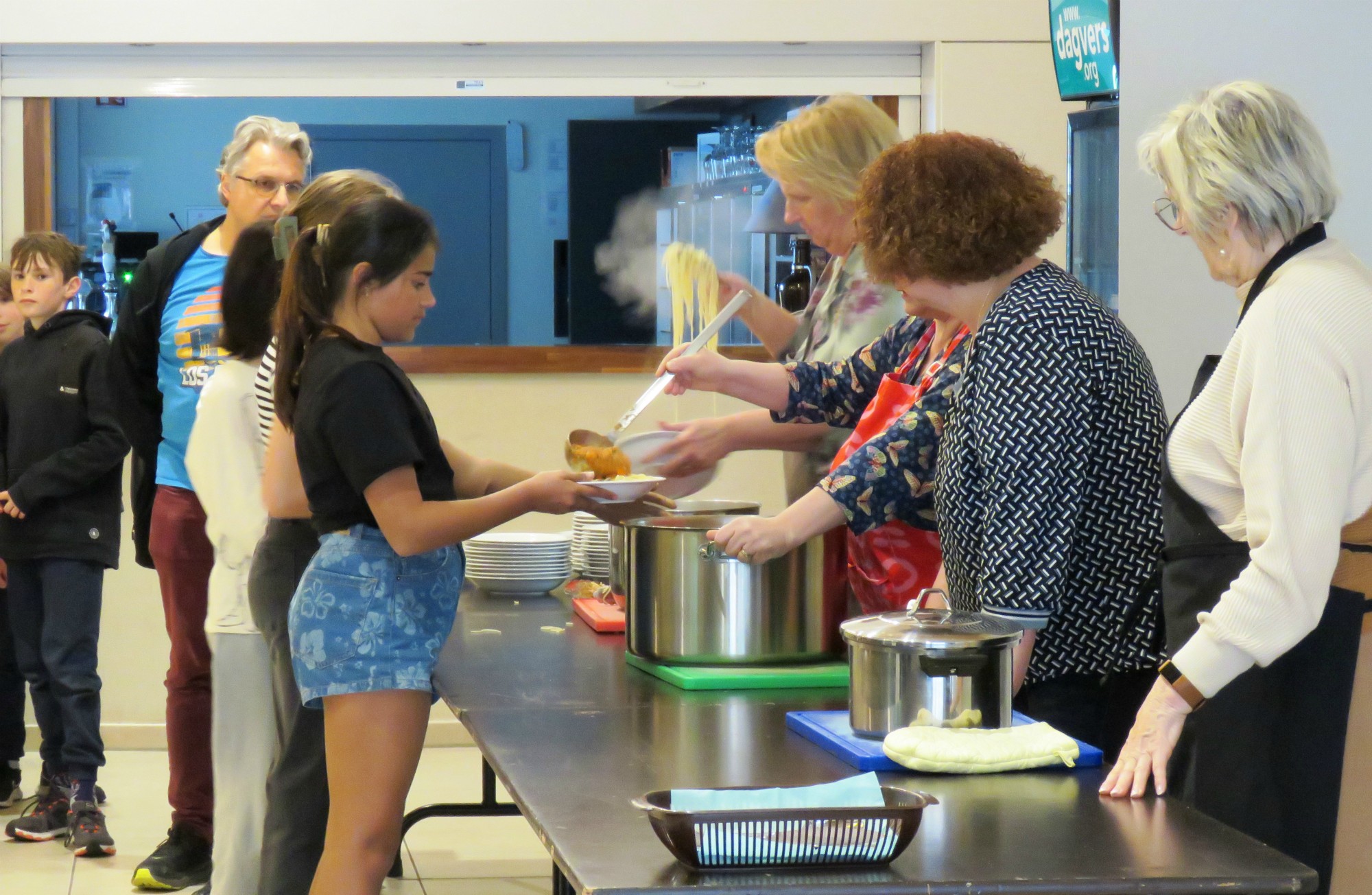 Afsluitdag vormelingen 2024 - Spaghetti-avond in het Sint-Anneke Centrum