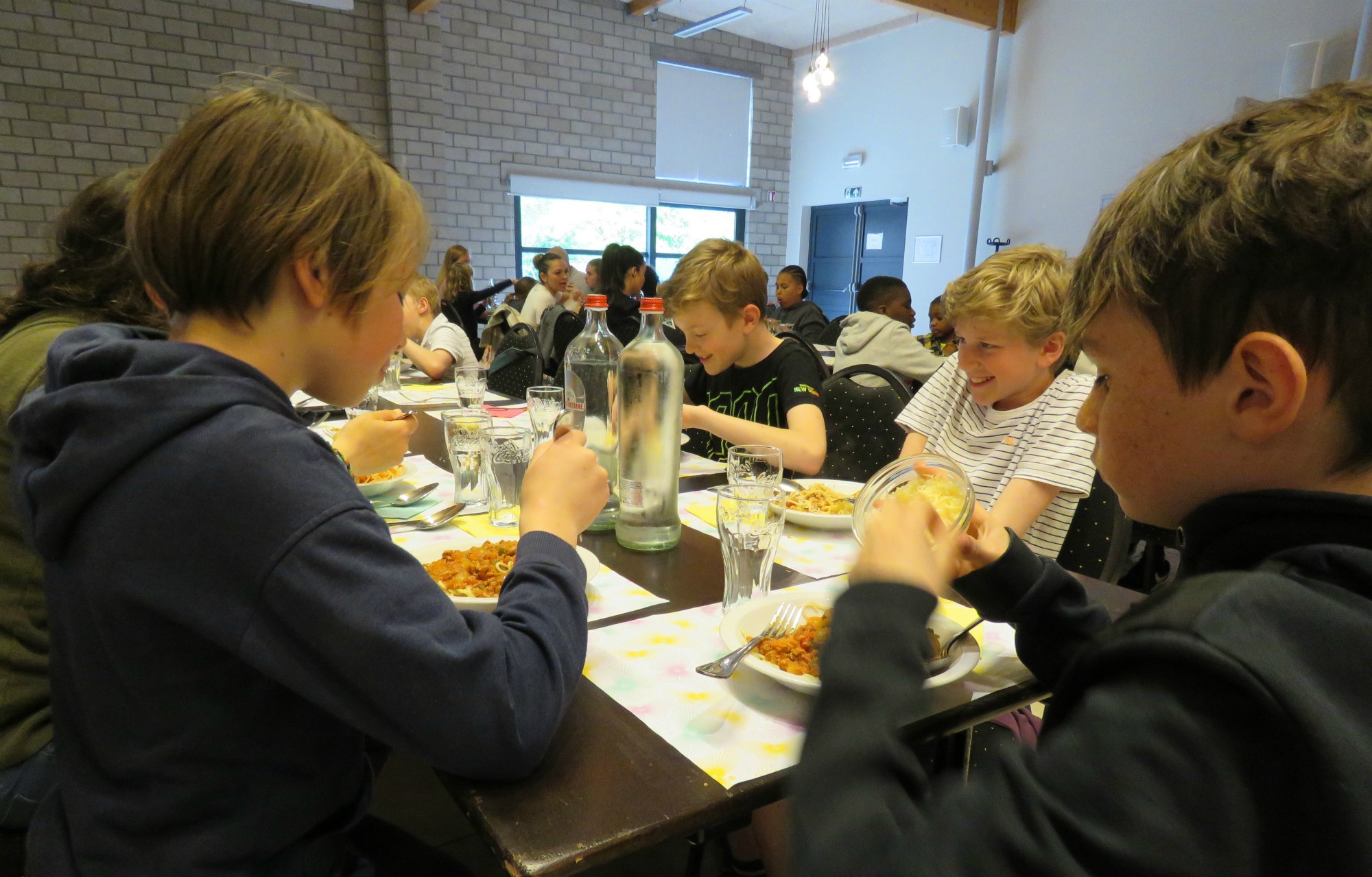 Afsluitdag vormelingen 2024 - Spaghetti-avond in het Sint-Anneke Centrum