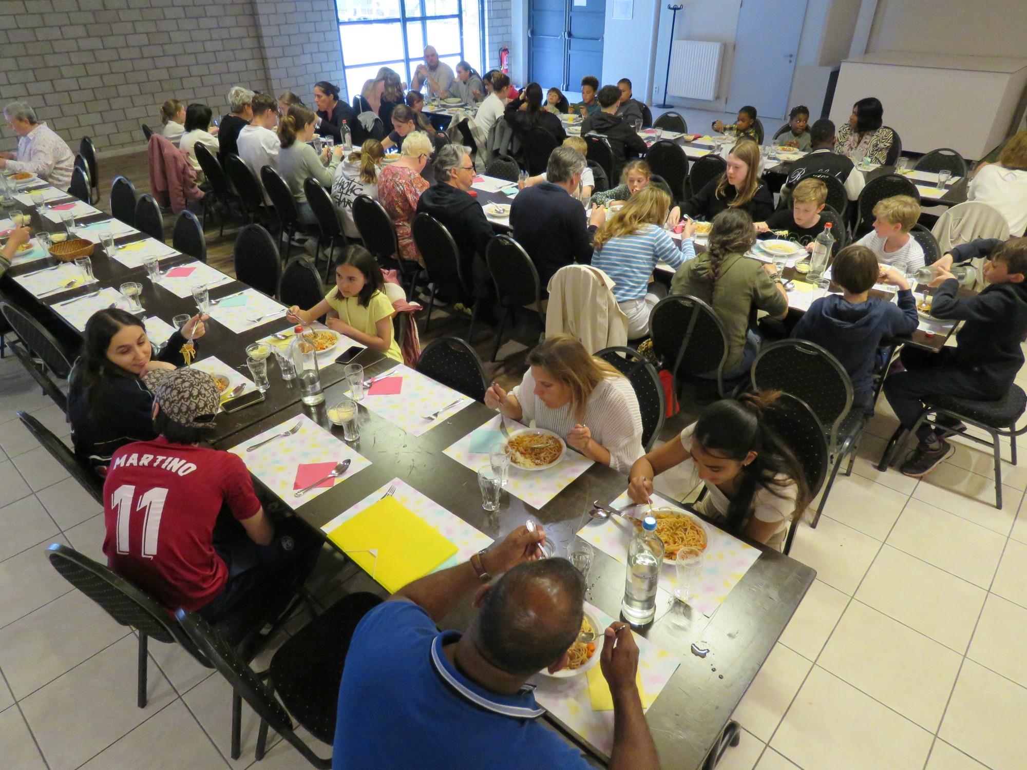 Afsluitdag vormelingen 2024 - Spaghetti-avond in het Sint-Anneke Centrum