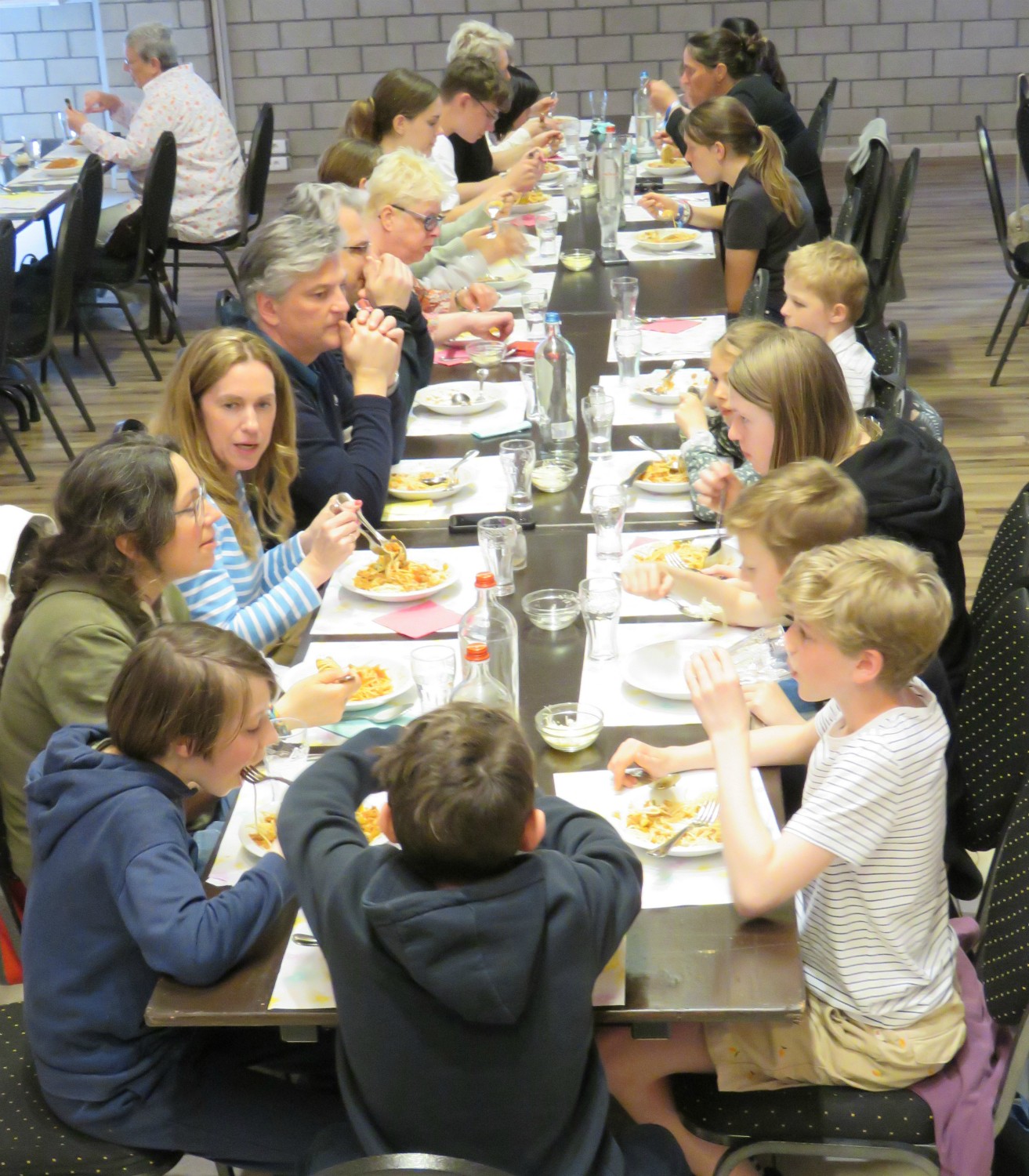 Afsluitdag vormelingen 2024 - Spaghetti-avond in het Sint-Anneke Centrum