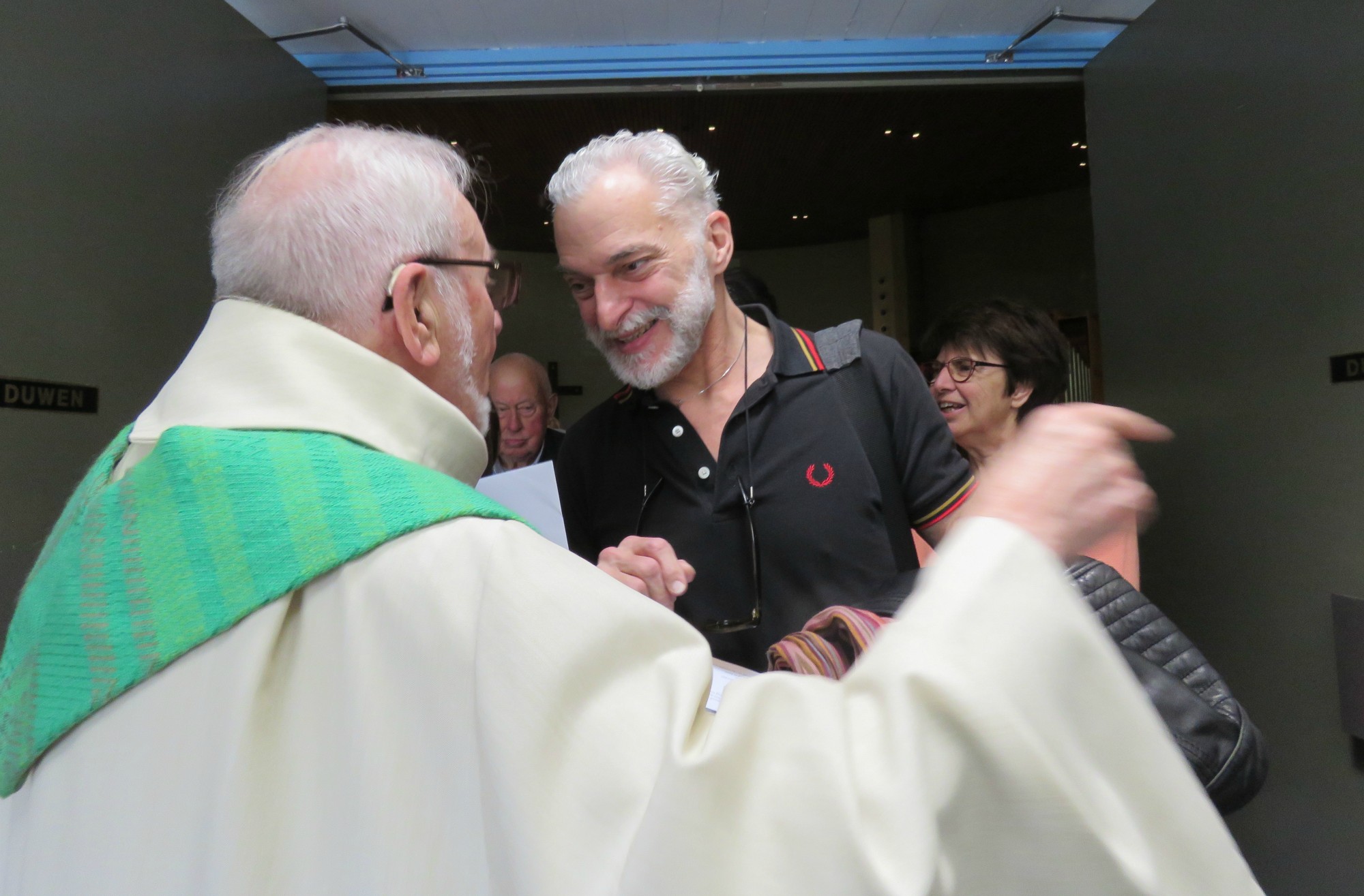 Heel voor gelukwensen voor priester Paul Scheelen met zijn 85e verjaardag en 60 jarige priesterschap