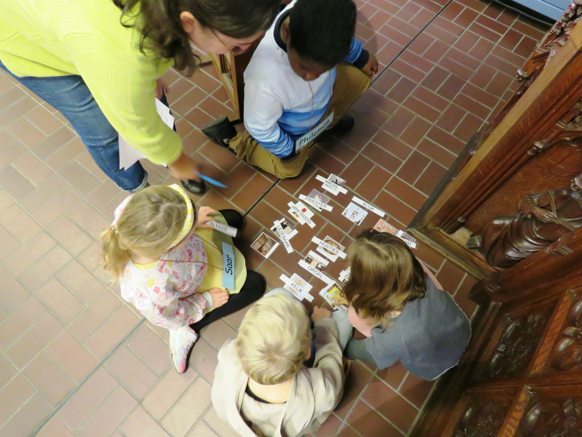 Catechesemoment 2 - Ontdekken van de kerk - Sint-Anna-ten-Drieënkerk, Antwerpen Linkeroever