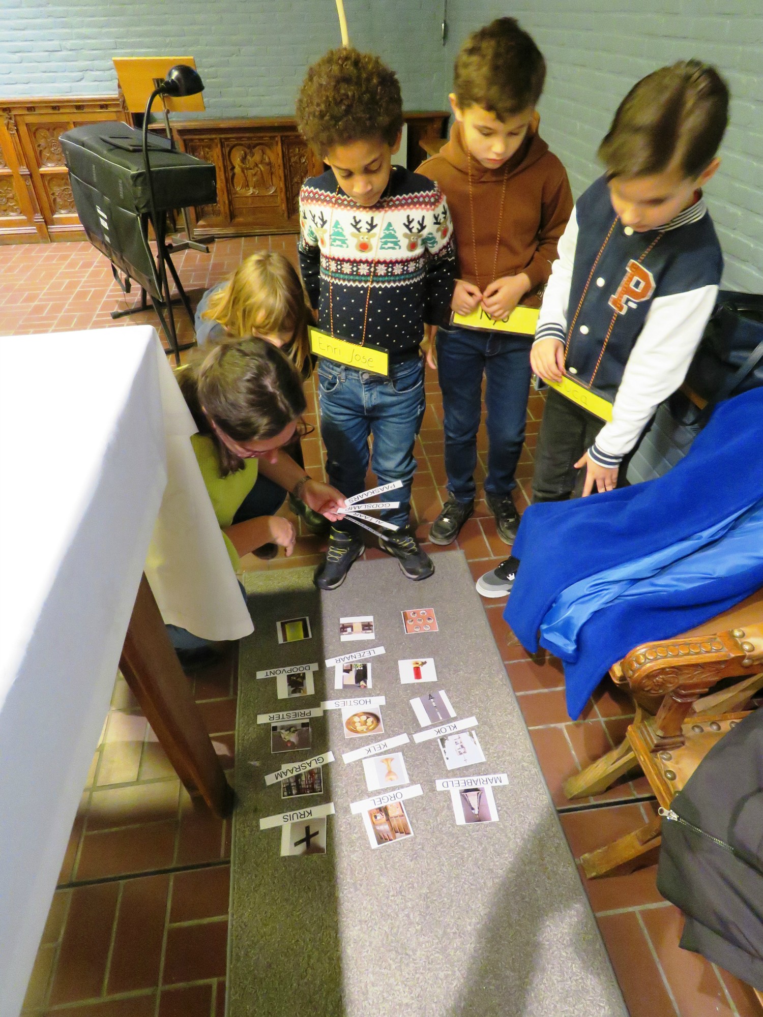 Catechesemoment 2 - Ontdekken van de kerk - Sint-Anna-ten-Drieënkerk, Antwerpen Linkeroever