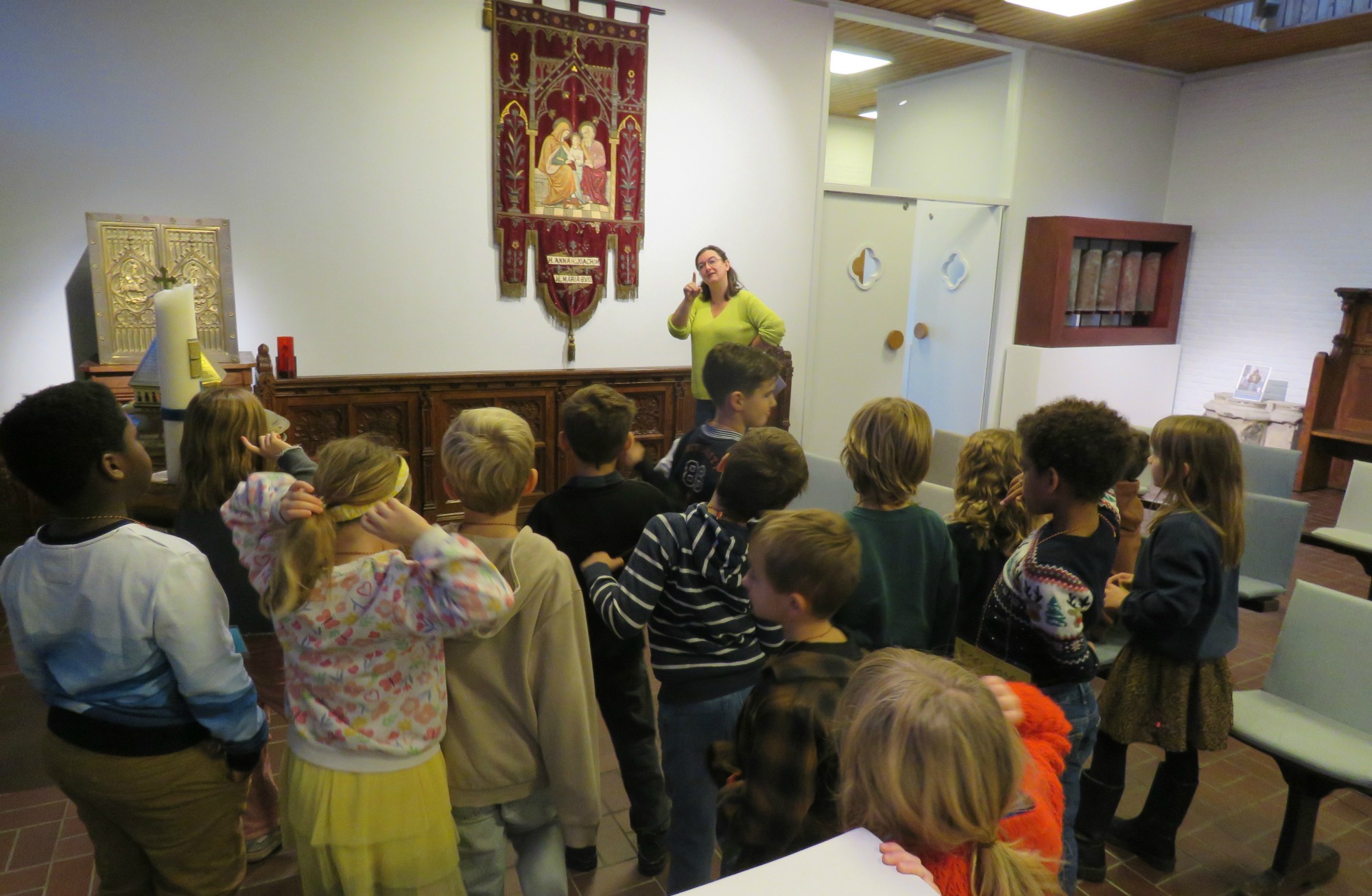 Catechesemoment 2 - Ontdekken van de kerk - Sint-Anna-ten-Drieënkerk, Antwerpen Linkeroever